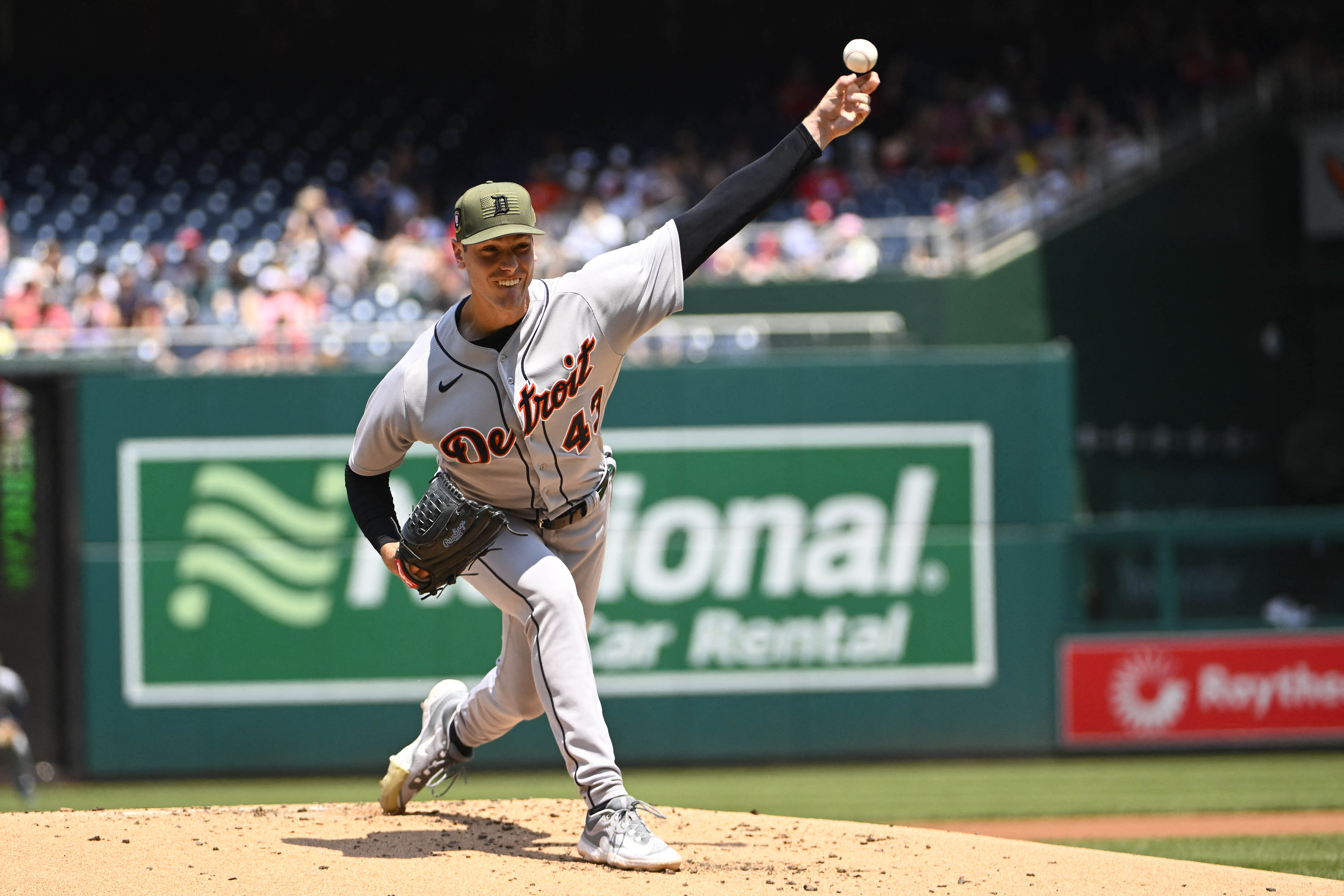 2 former Tigers pitchers sign with Nationals 