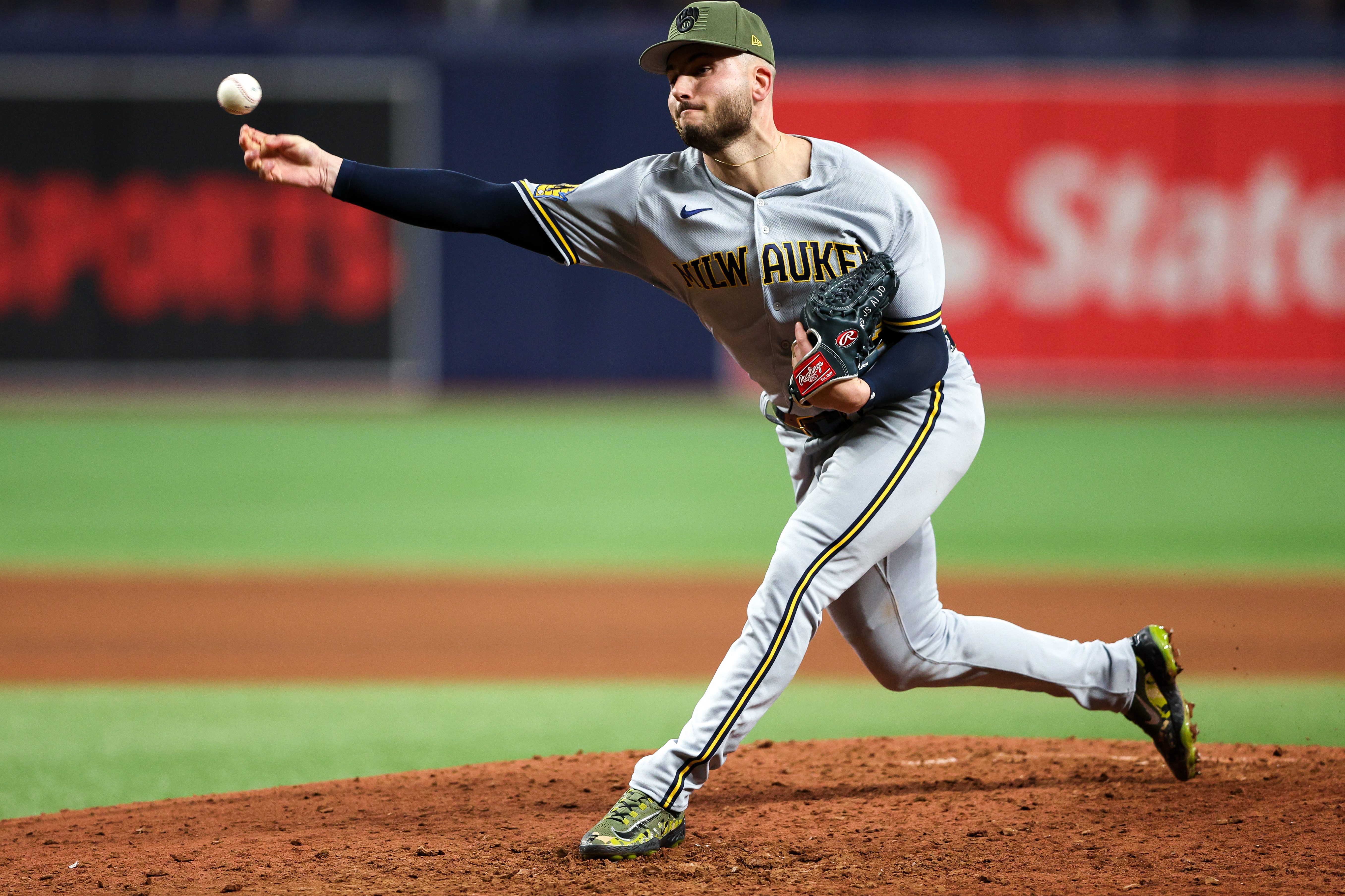 Rays manufacture late run in 1-0 win over Brewers