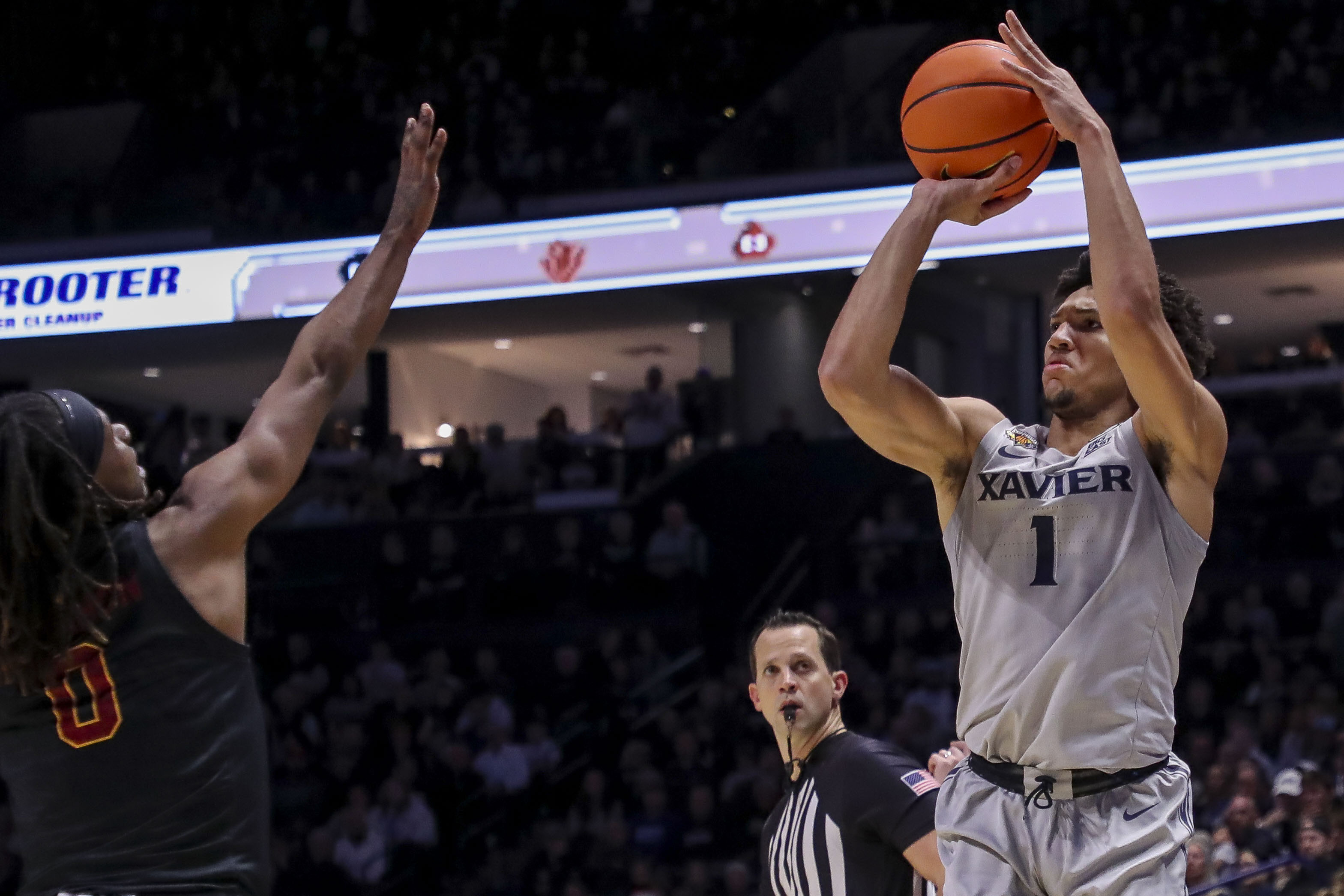 Xavier ends Winthrop's fourgame winning streak Reuters