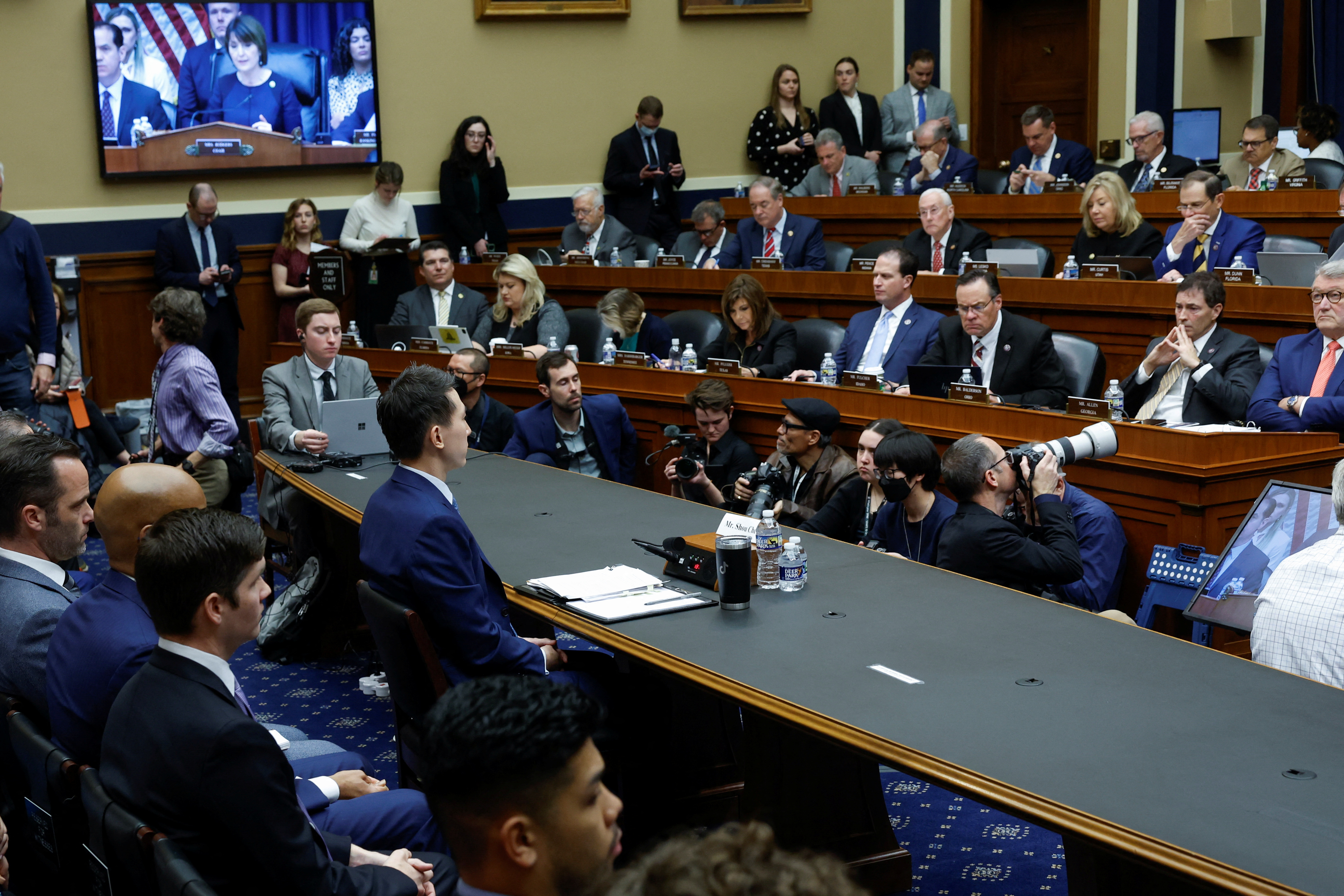 5 Particularly Sticky Moments From Congress's Toe-Curling TikTok Hearing