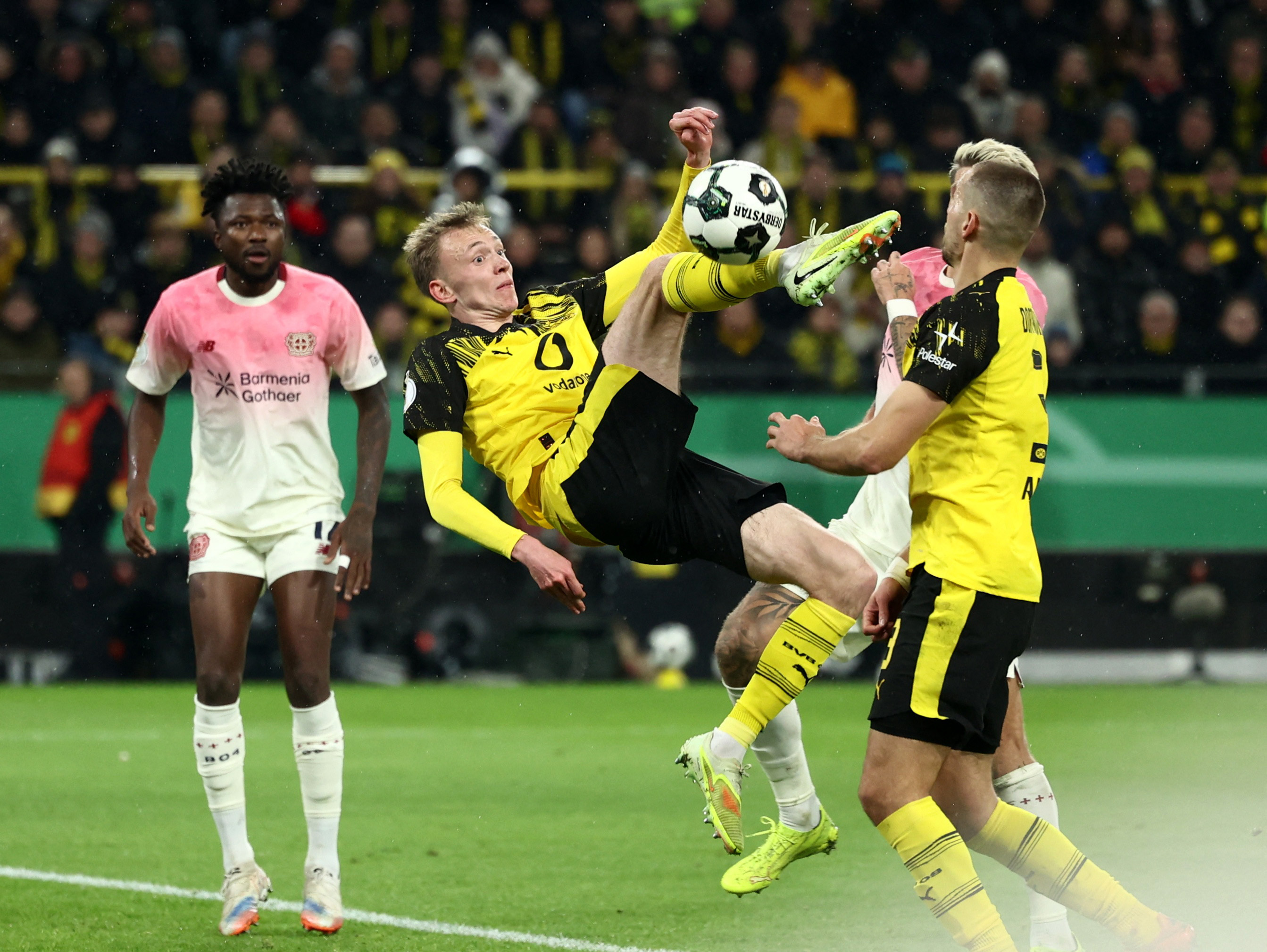 Leverkusen snatch away win at Dortmund in German Cup | Reuters