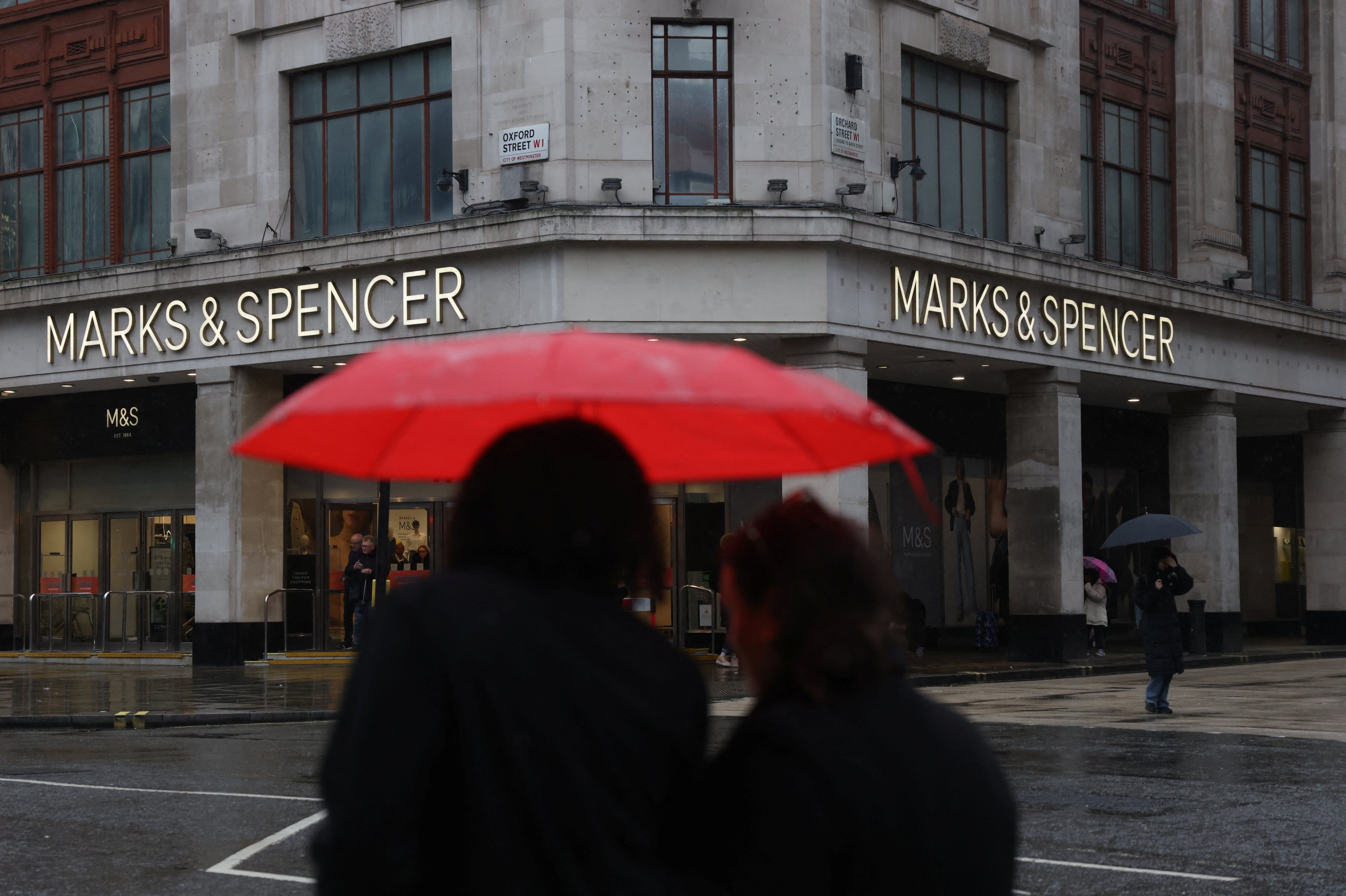 are dogs allowed in marks and spencer