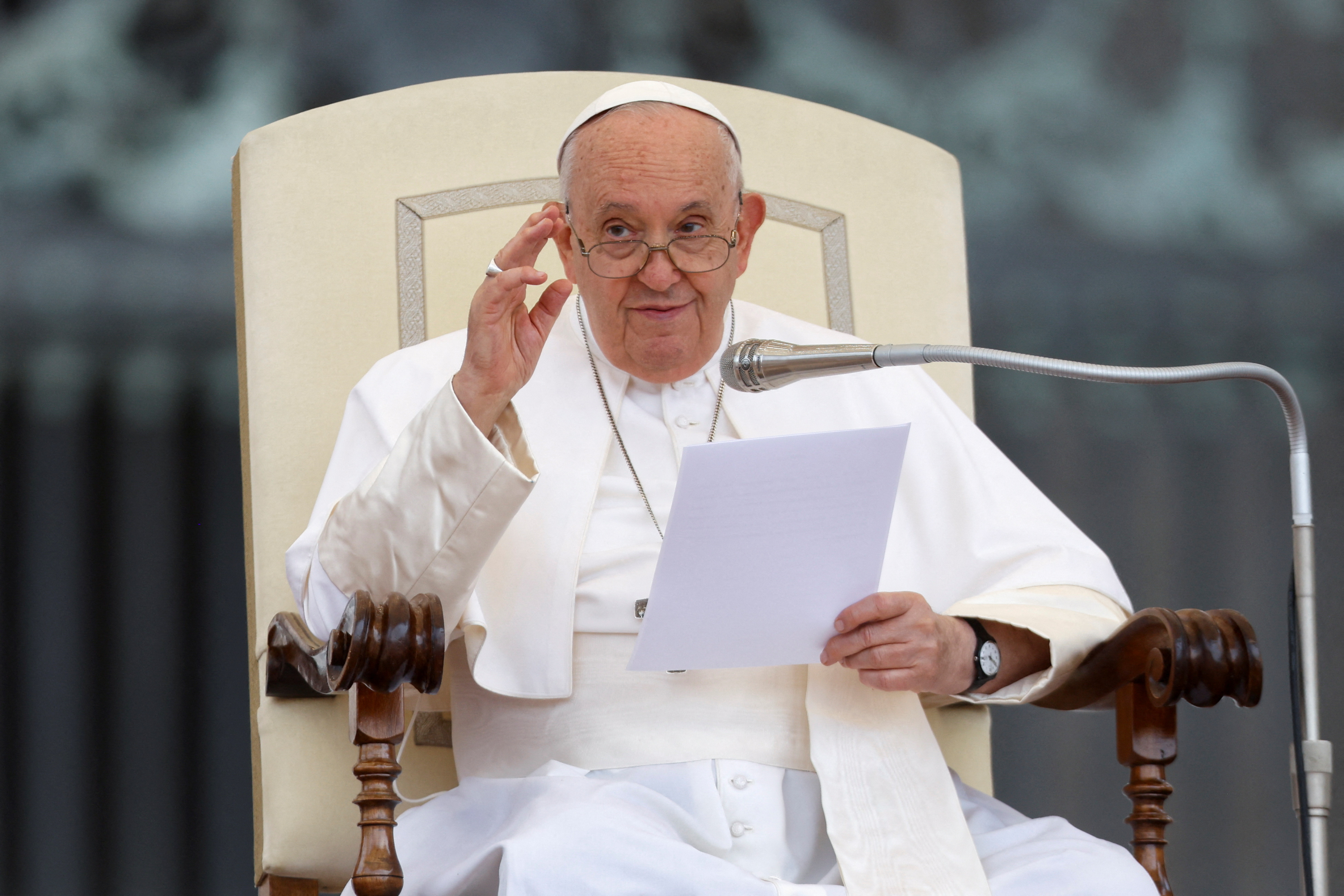 Hard To Watch: Pope Francis Is Having An Emotional Breakdown At The Beach  Because He Thinks The Dead Whale That Got Stranded There Is God