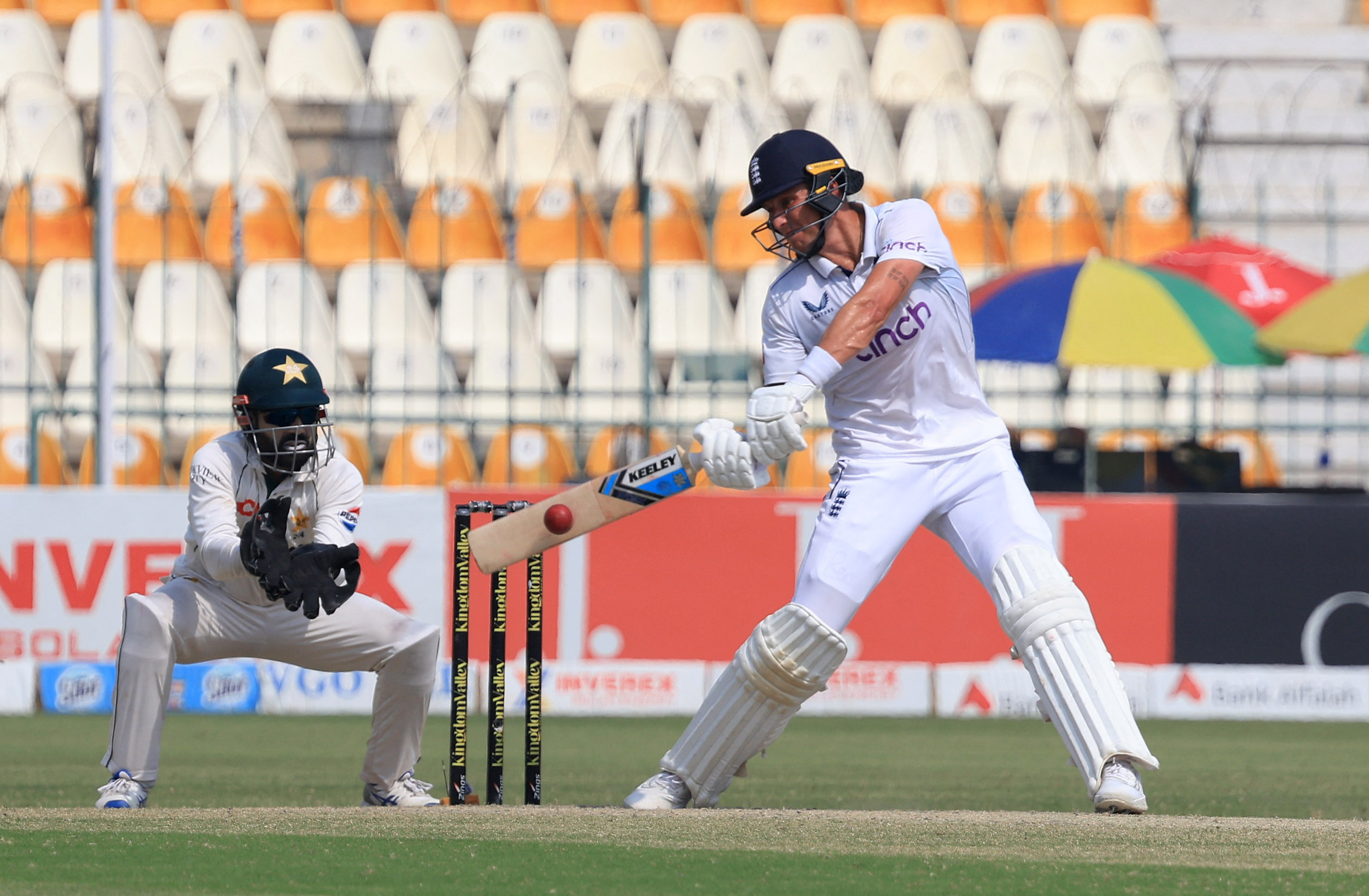 CricketNoman spins Pakistan to victory over England in second test