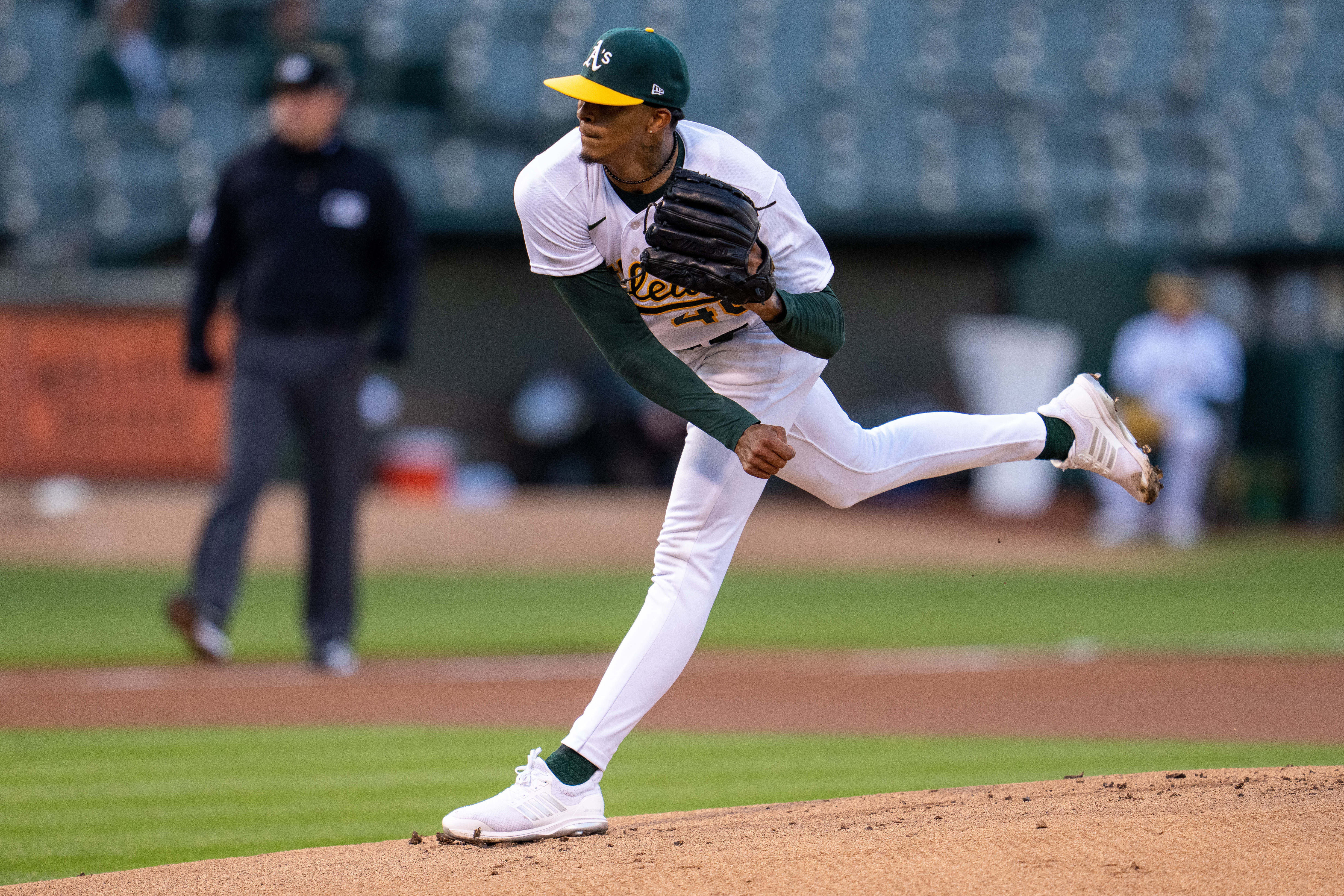 Nathan Eovaldi extends scoreless streak as Rangers blank A's