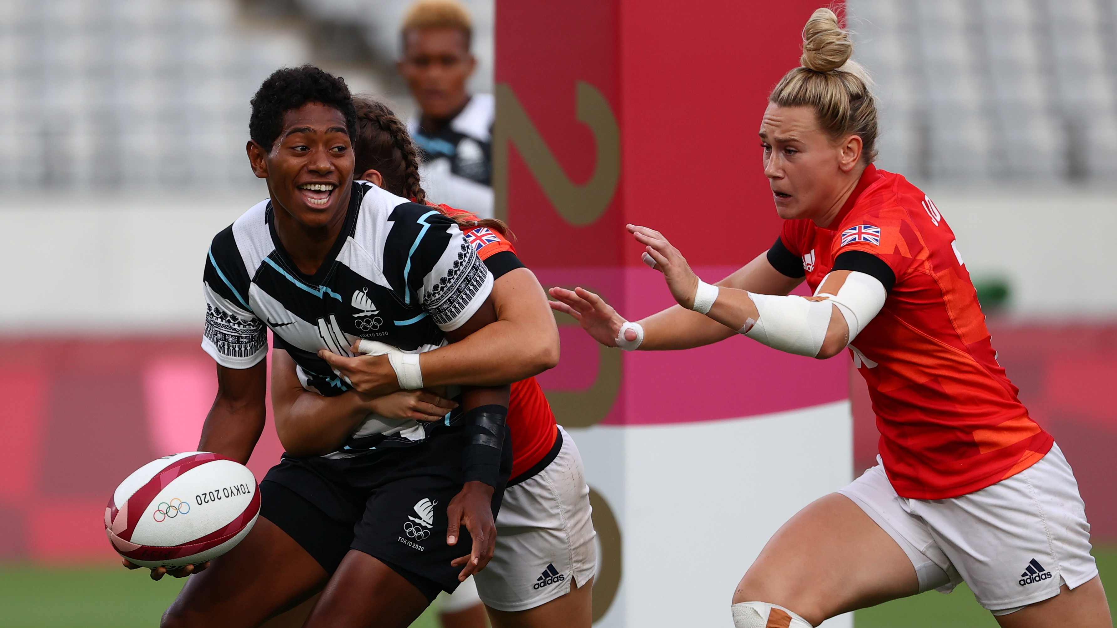 Clube feminino de rugby de Fiji admite pagamento abaixo do