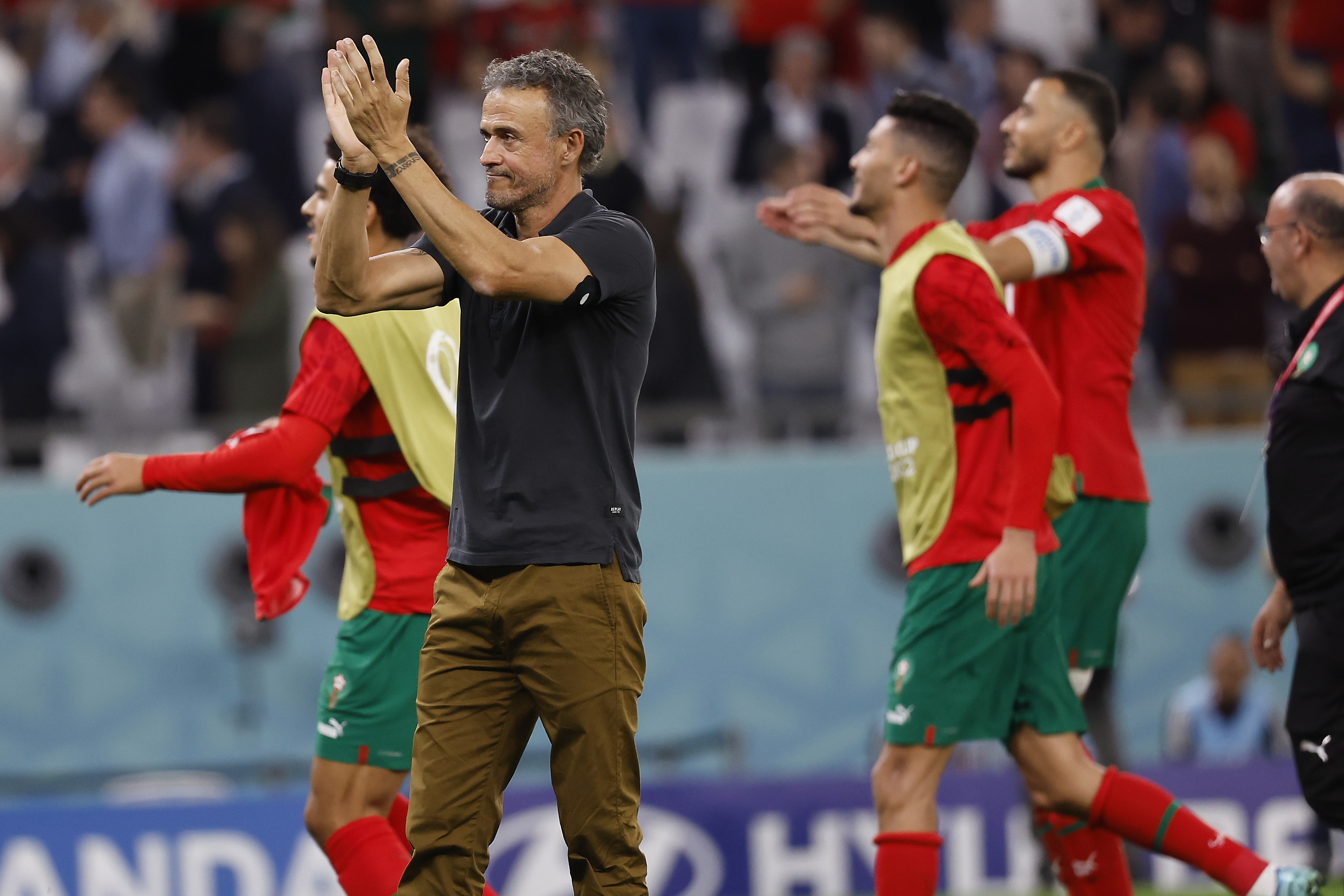 Spain coach Luis Enrique fired, De la Fuente takes over | Reuters
