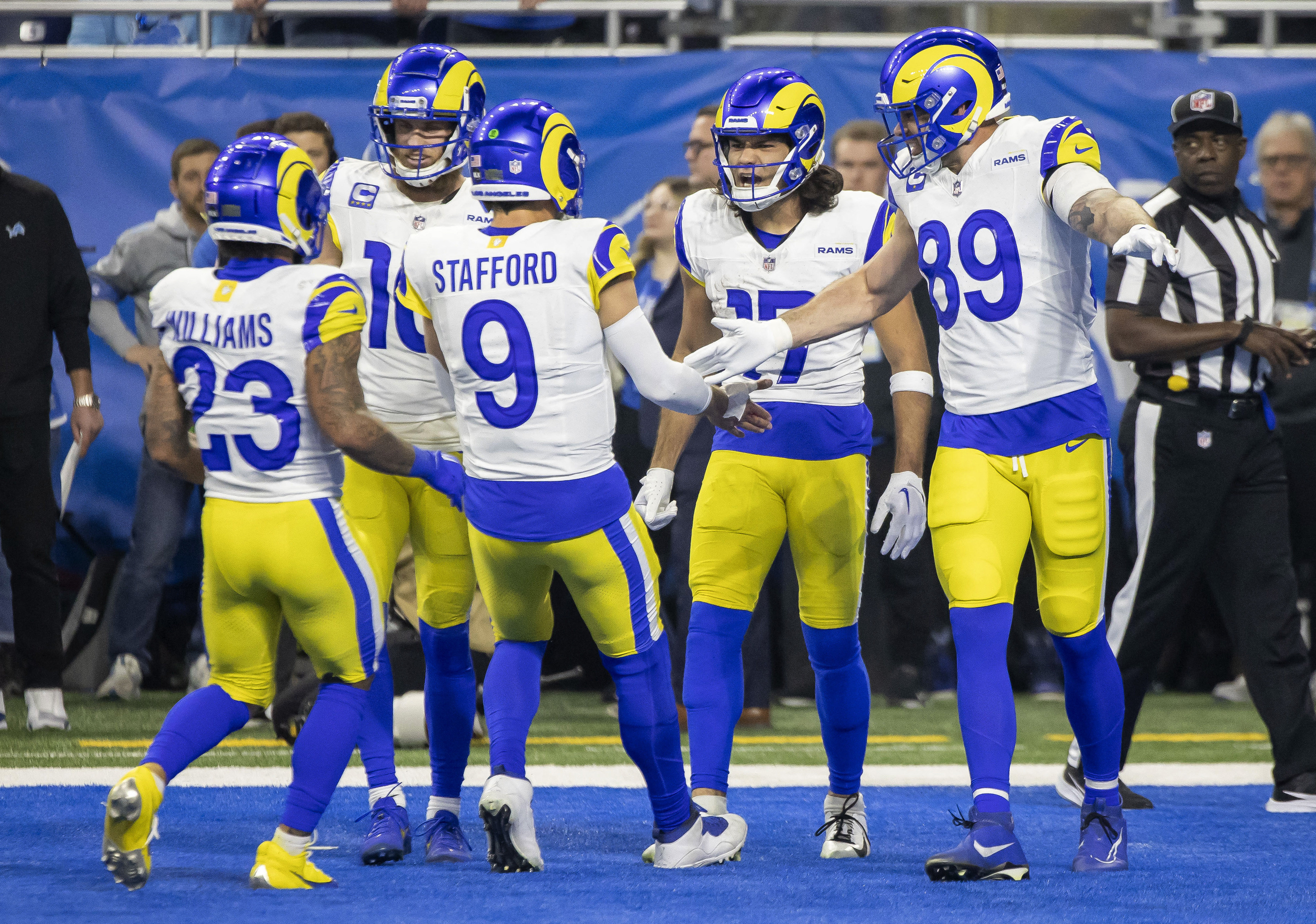 Lions vs. Rams score, takeaways: Detroit wins first playoff game in over  three decades, edges L.A. to advance 