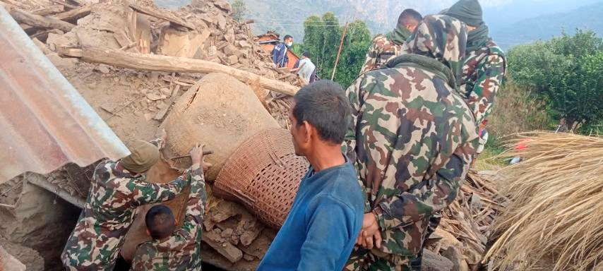Nepal Earthquake Kills At Least Six Villagers Rattles New Delhi Reuters