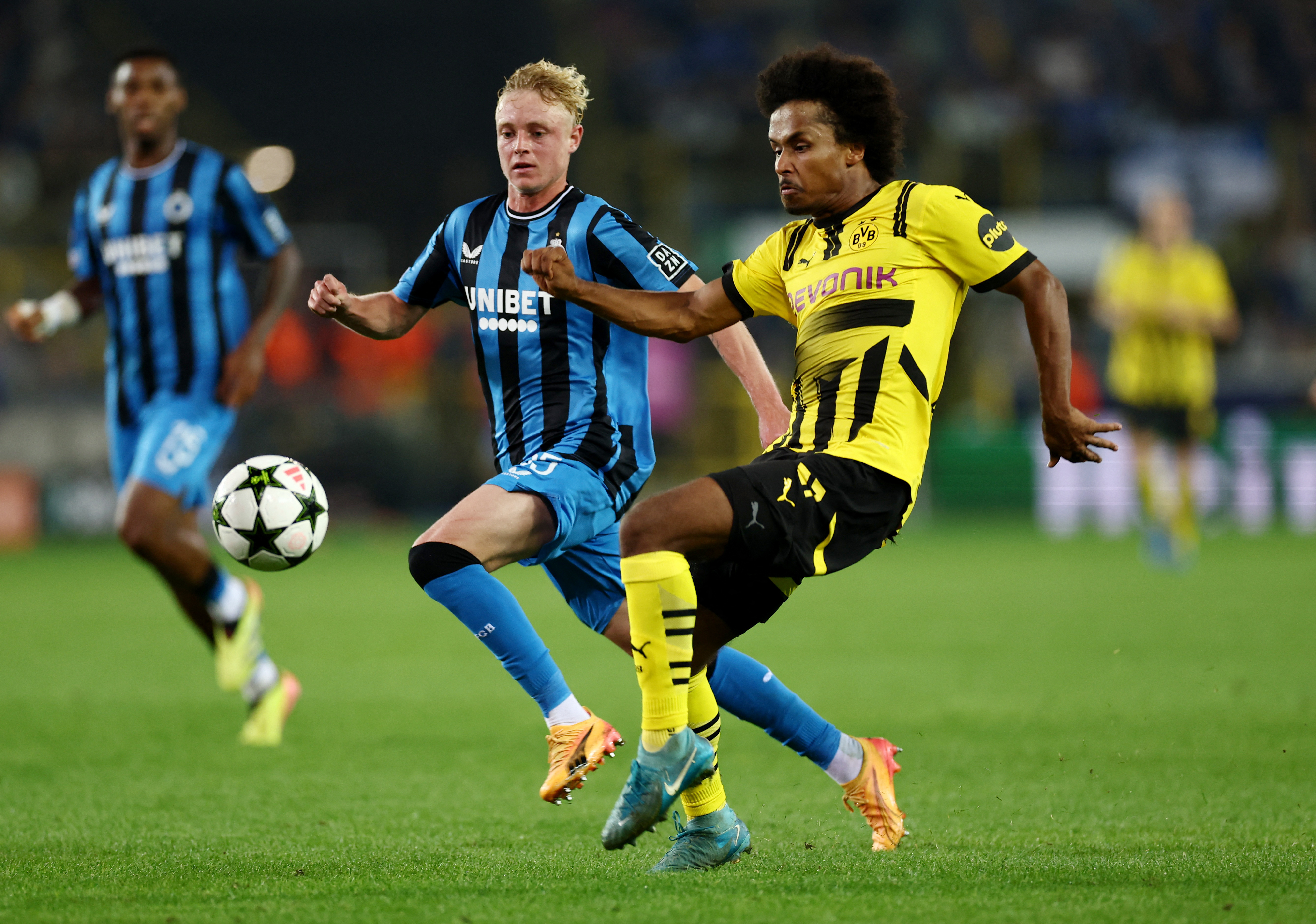 Borussia Dortmund x Club Brugge (Foto: REUTERS)