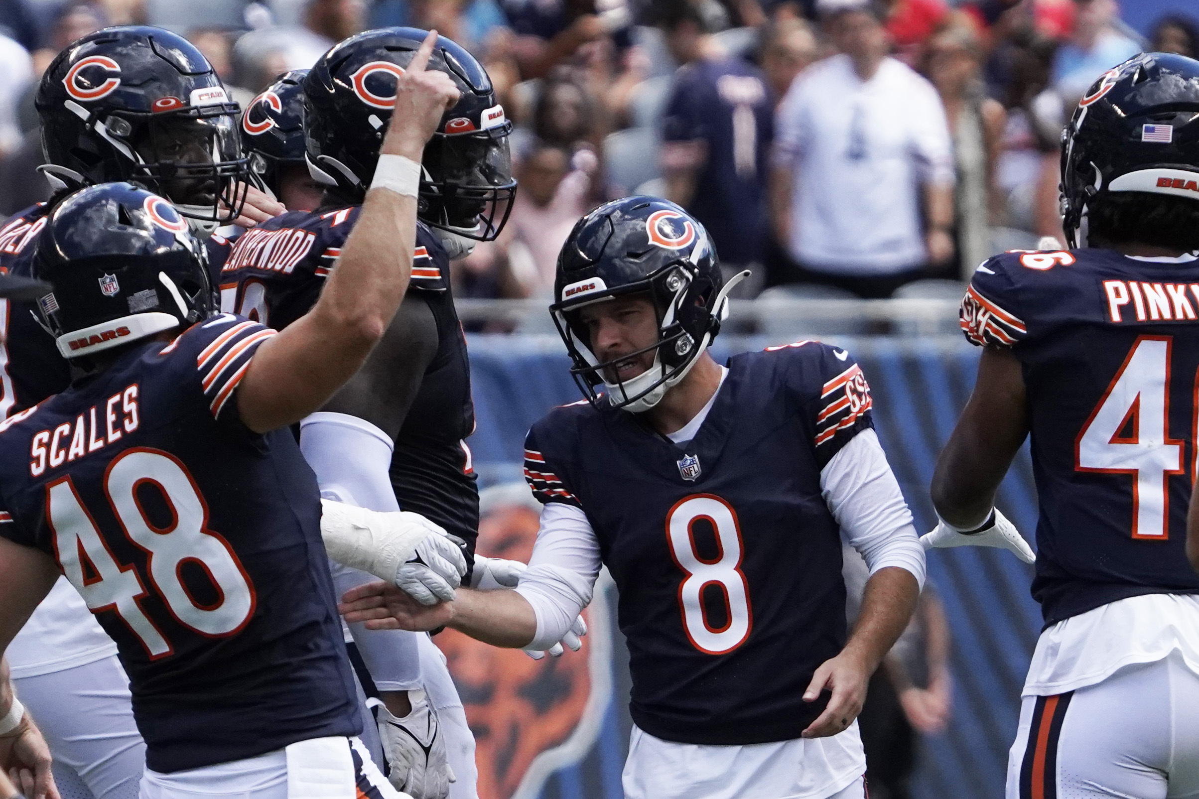 Bears Use Second-half Defense To Take Down Titans | Reuters