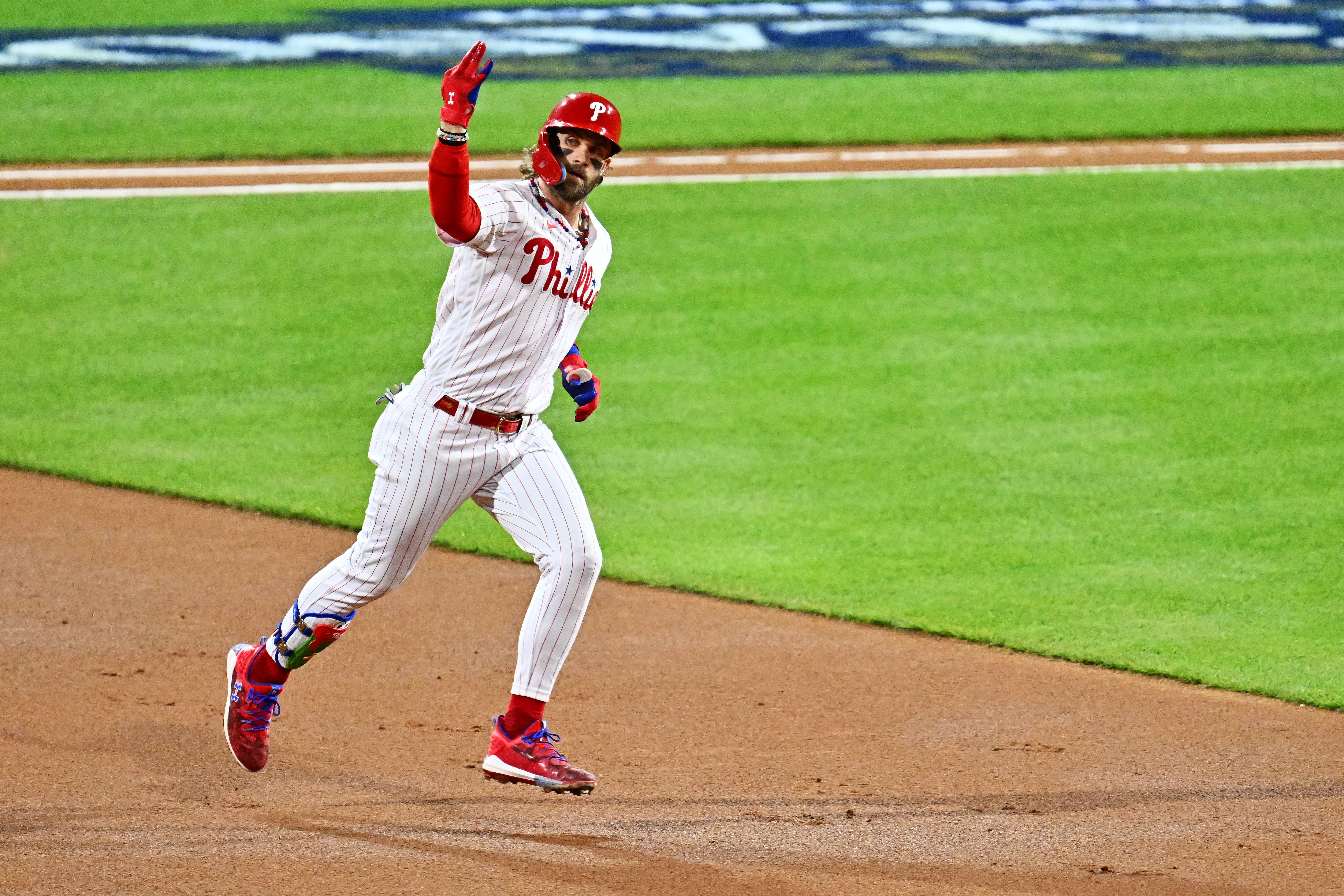 Early homers propel Phils past D-backs in NLCS opener - Field