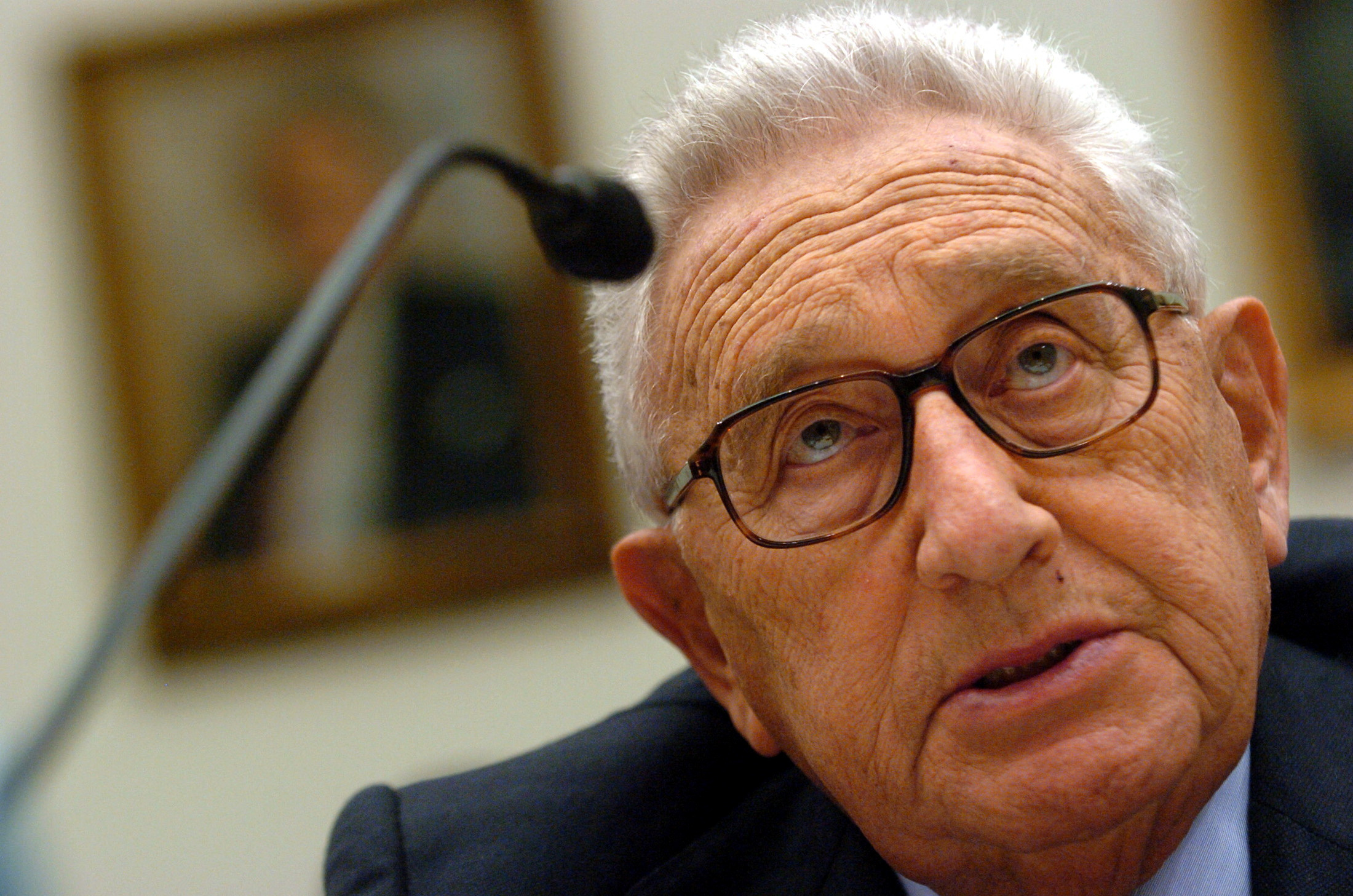 A Website Devoted to Updating if Henry Kissinger is Dead or Not