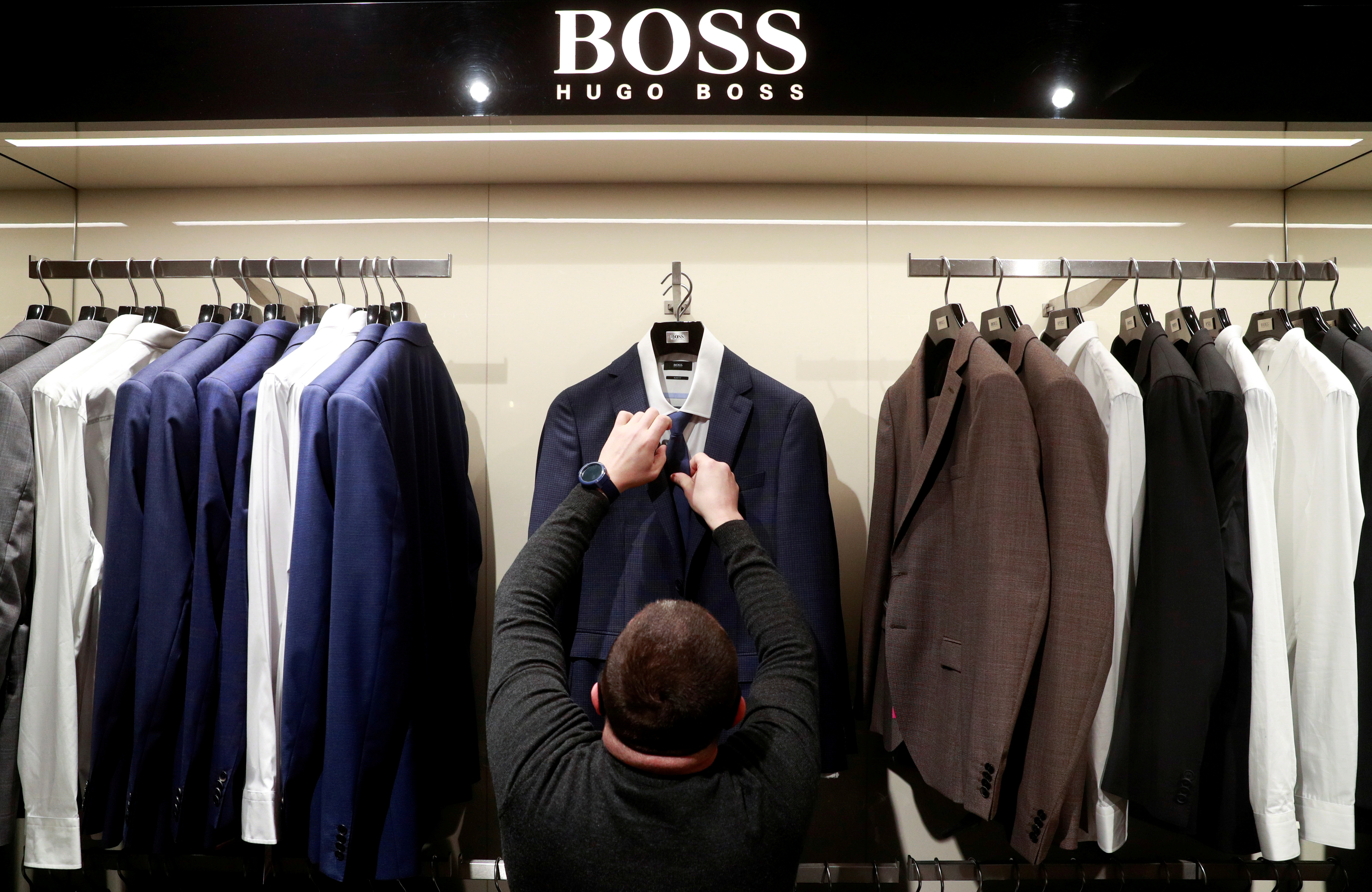Hugo Boss At Shop, 54% OFF | www.ilpungolo.org