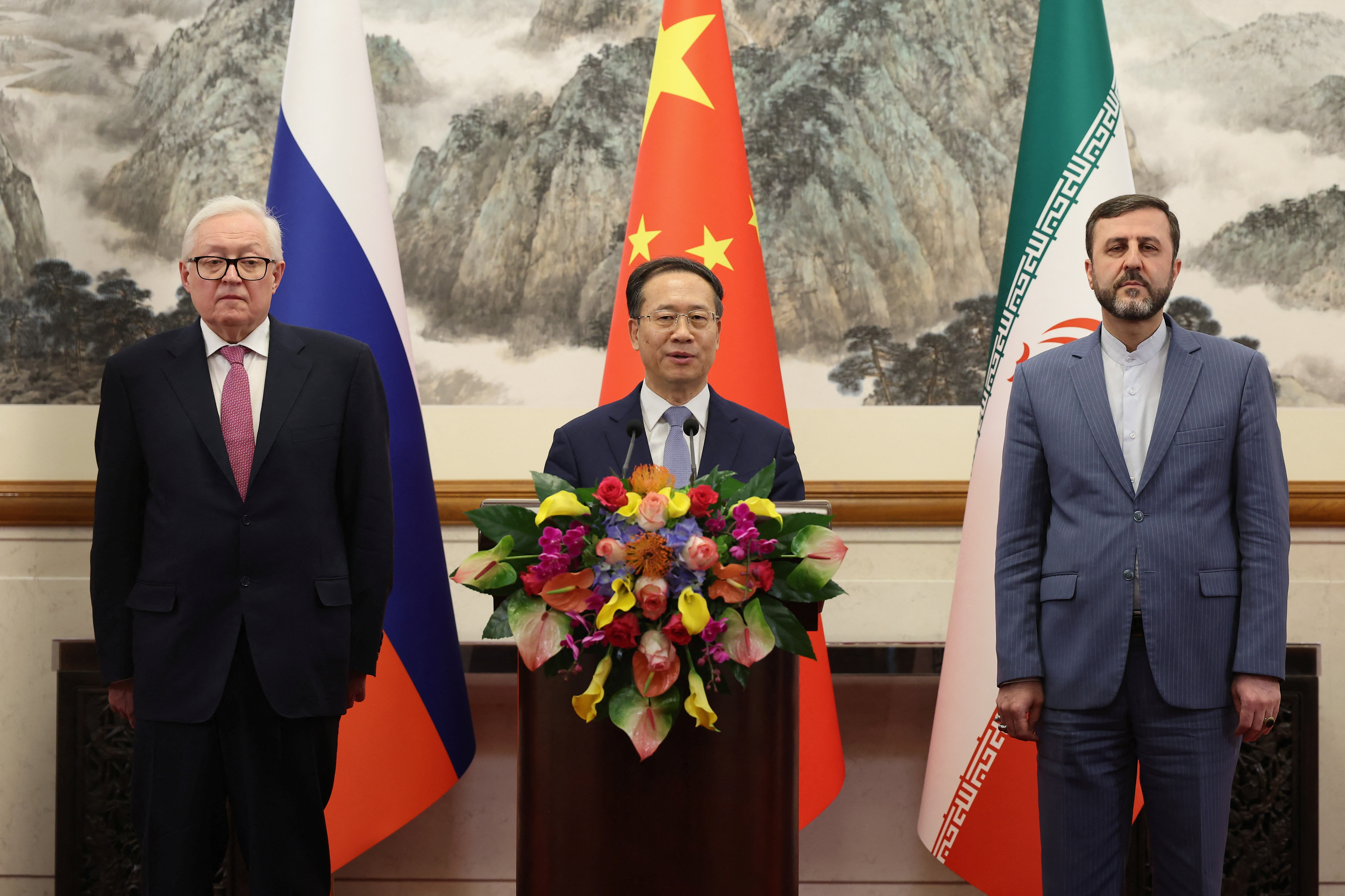 China, Russia back Iran as Trump presses Tehran for nuclear talks | Reuters