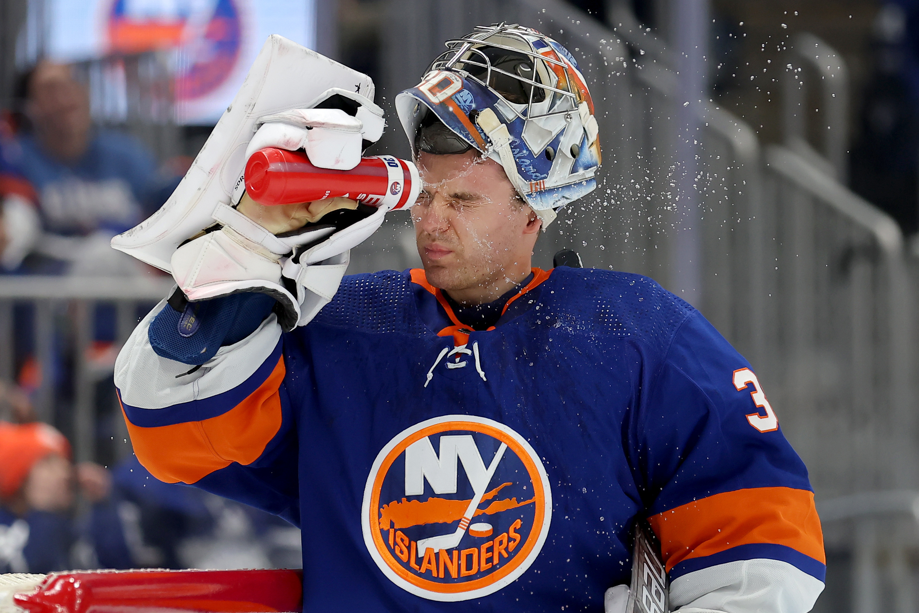 Islanders Complete Comeback, Beat Leafs In OT | Reuters