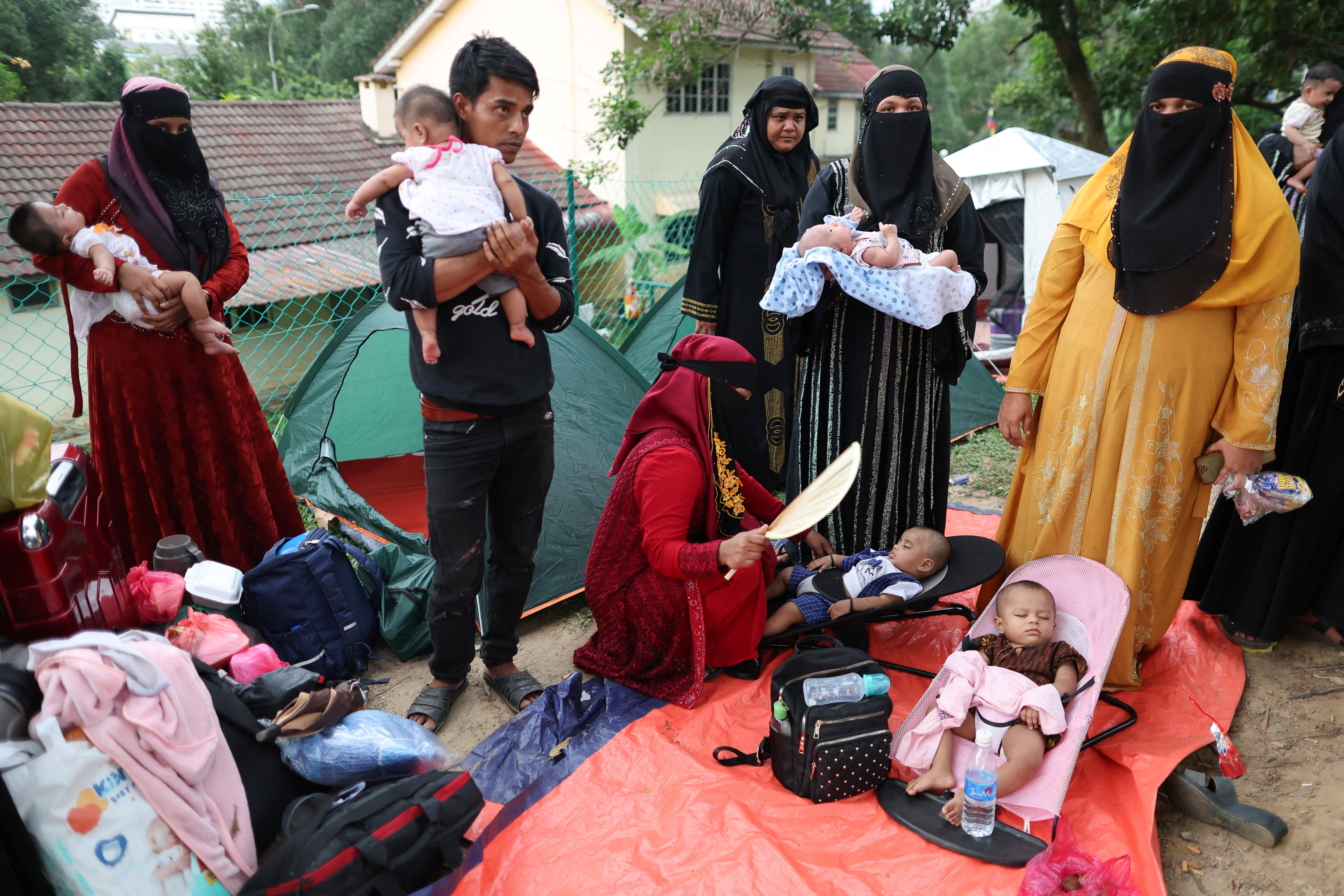 Malaysia detains over 100 Rohingya refugees after eviction protests at UNHCR