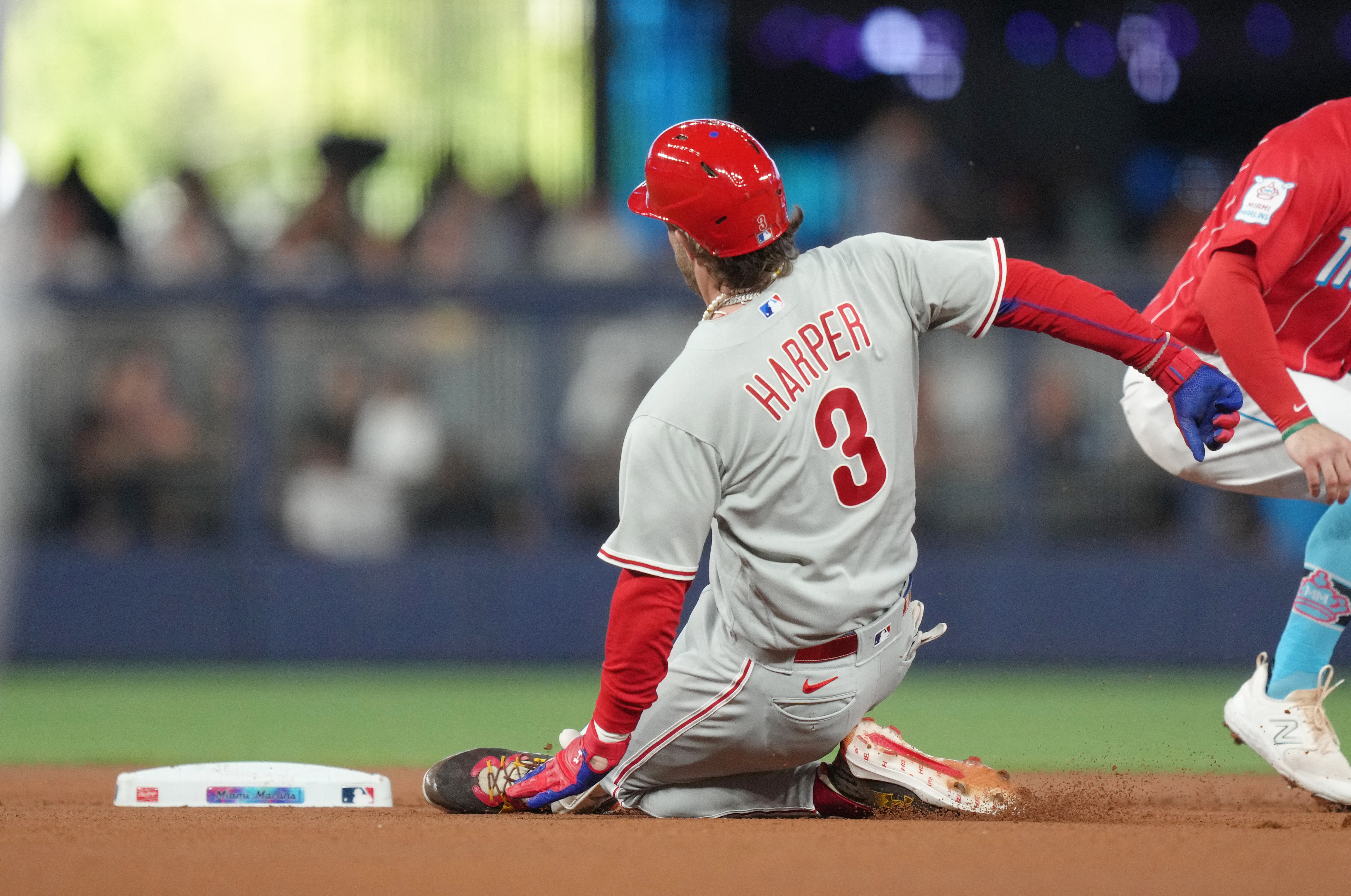 Phillies badly need a winning streak after Marlins loss