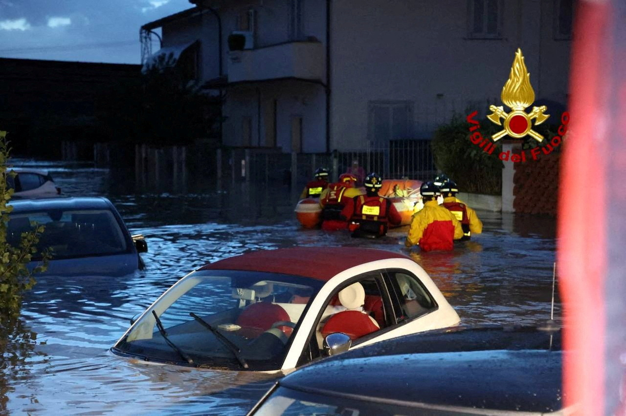 Death toll hits seven in Italy's floodhit Tuscany, ANSA reports Reuters