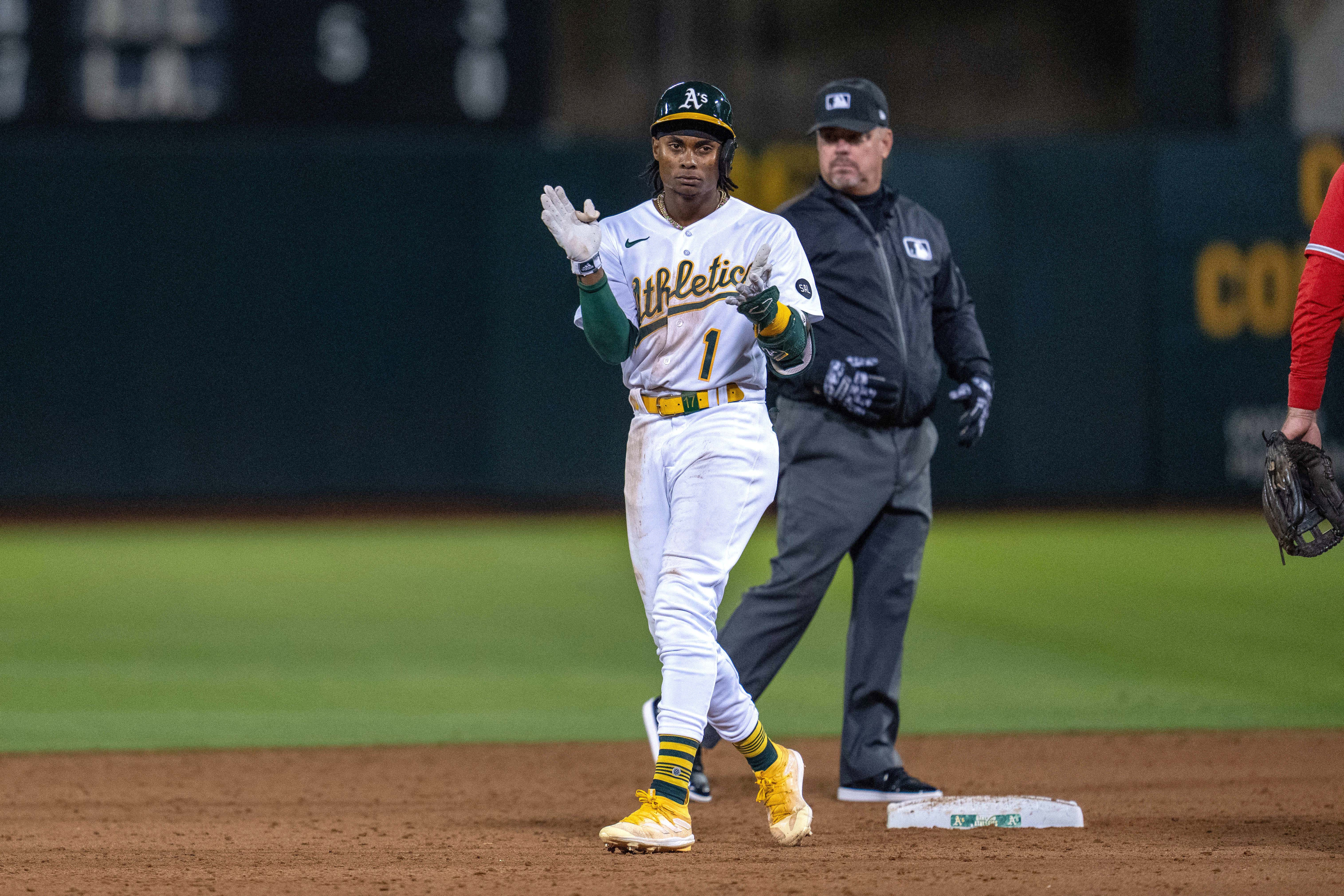 MLB＝ドジャース、23年盗塁王ルイーズをトレードで獲得 | ロイター