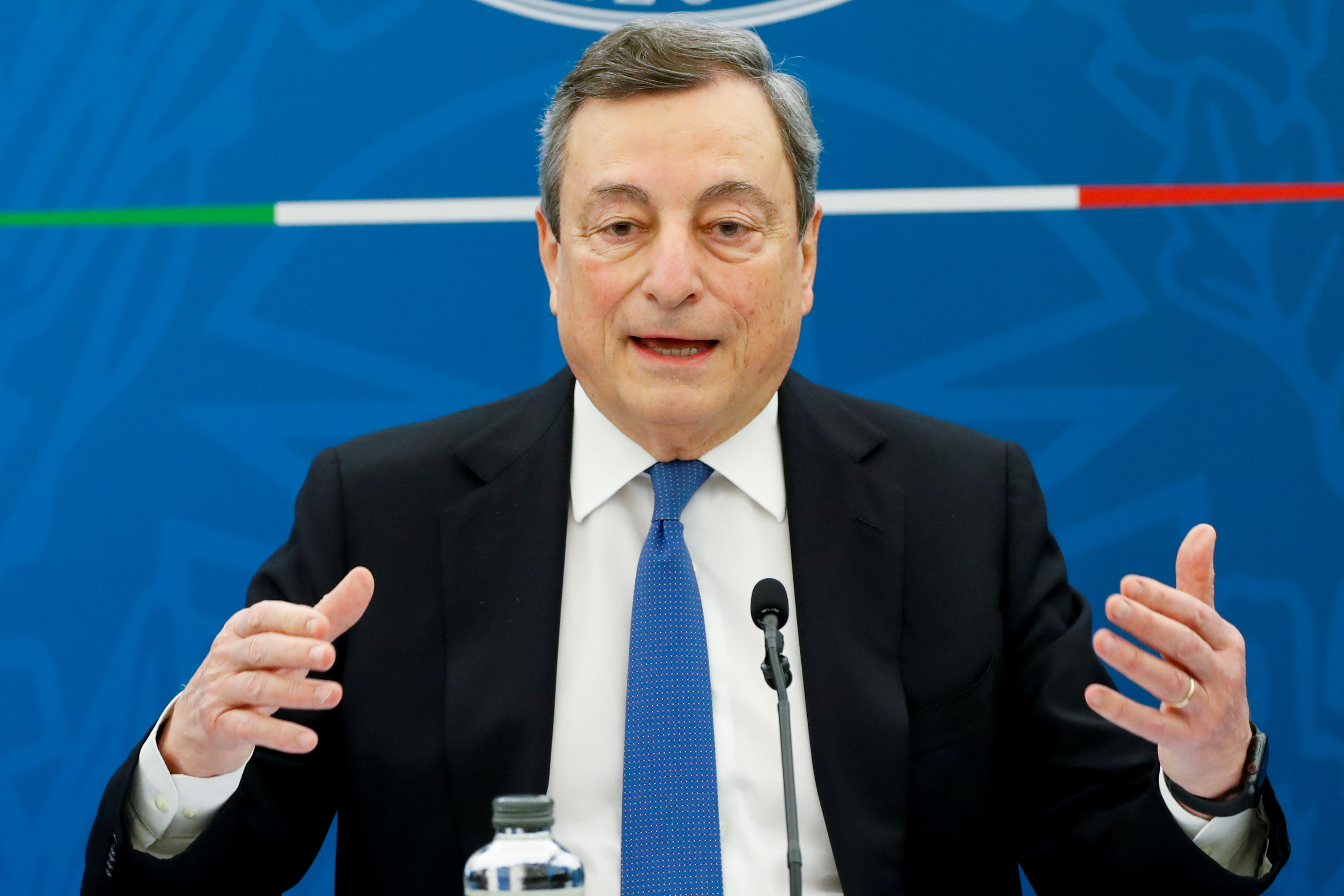 Italy&#39;s Draghi, with lucrative state pensions, renounces salary as PM |  Reuters