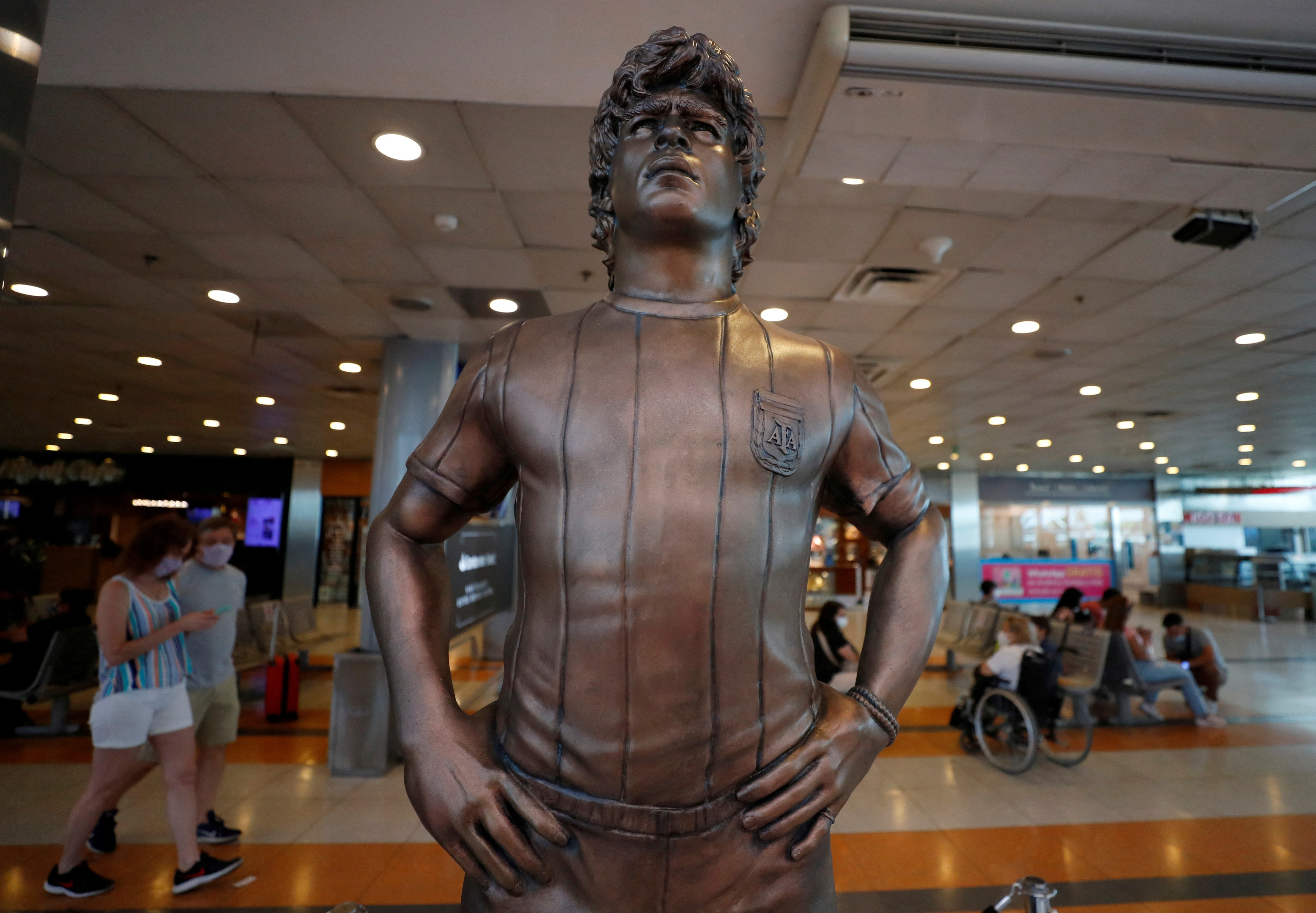 Maradona statue pays tribute to soccer star's legacy in Argentine airport