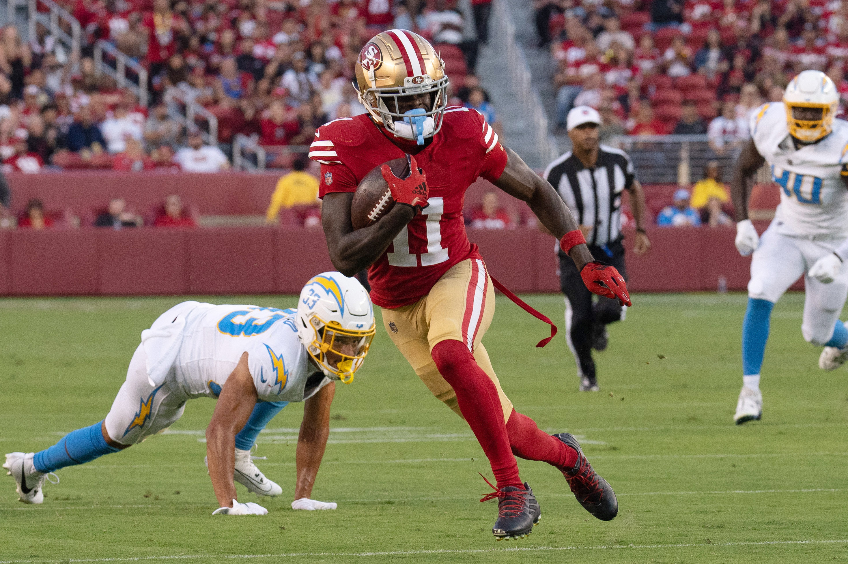 Chargers pile up 267 rushing yards, down 49ers