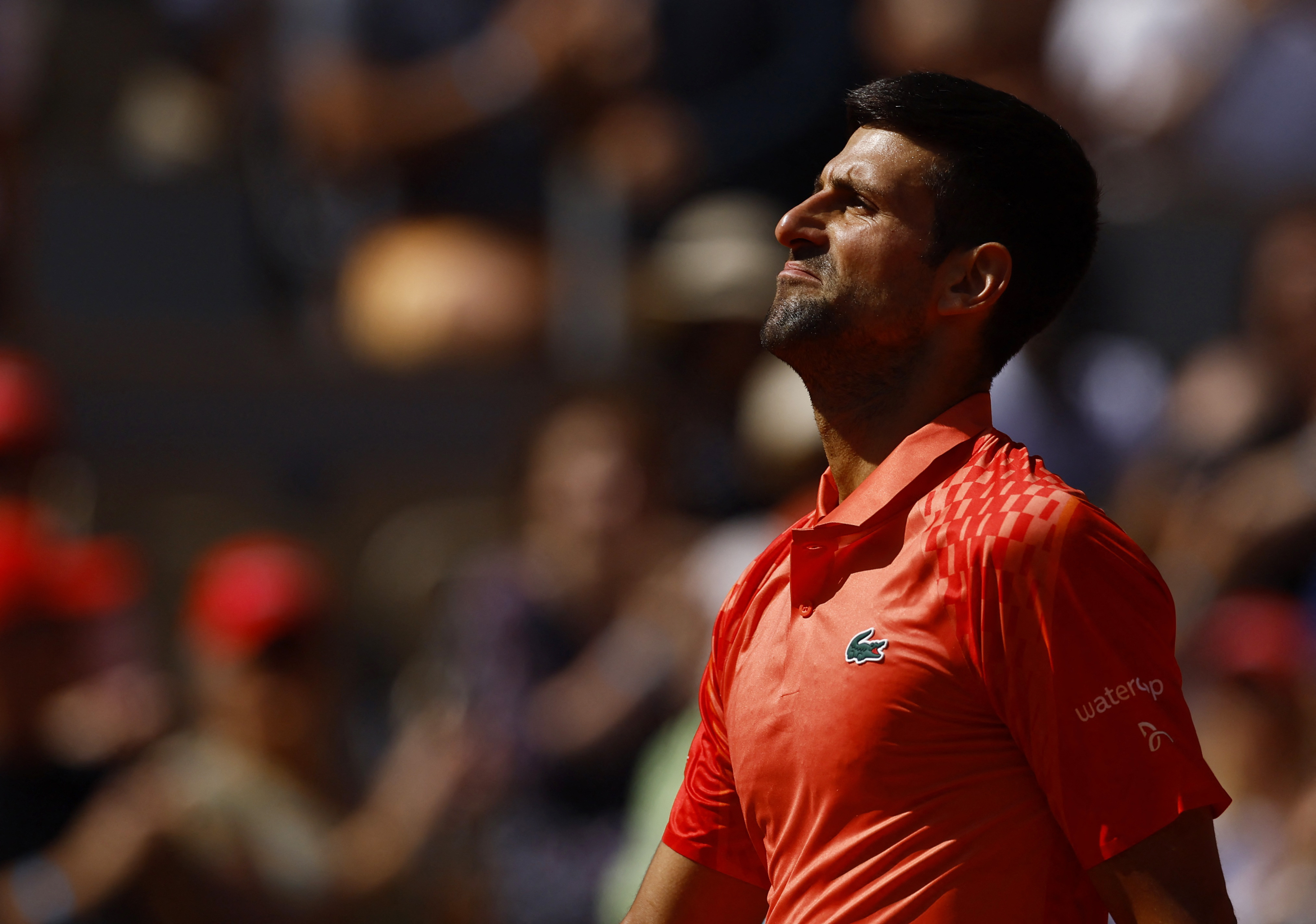 Expulsion, amende, pénalité : que risque Novak Djokovic après son geste  politique sur la crise au Kosovo durant Roland-Garros ?