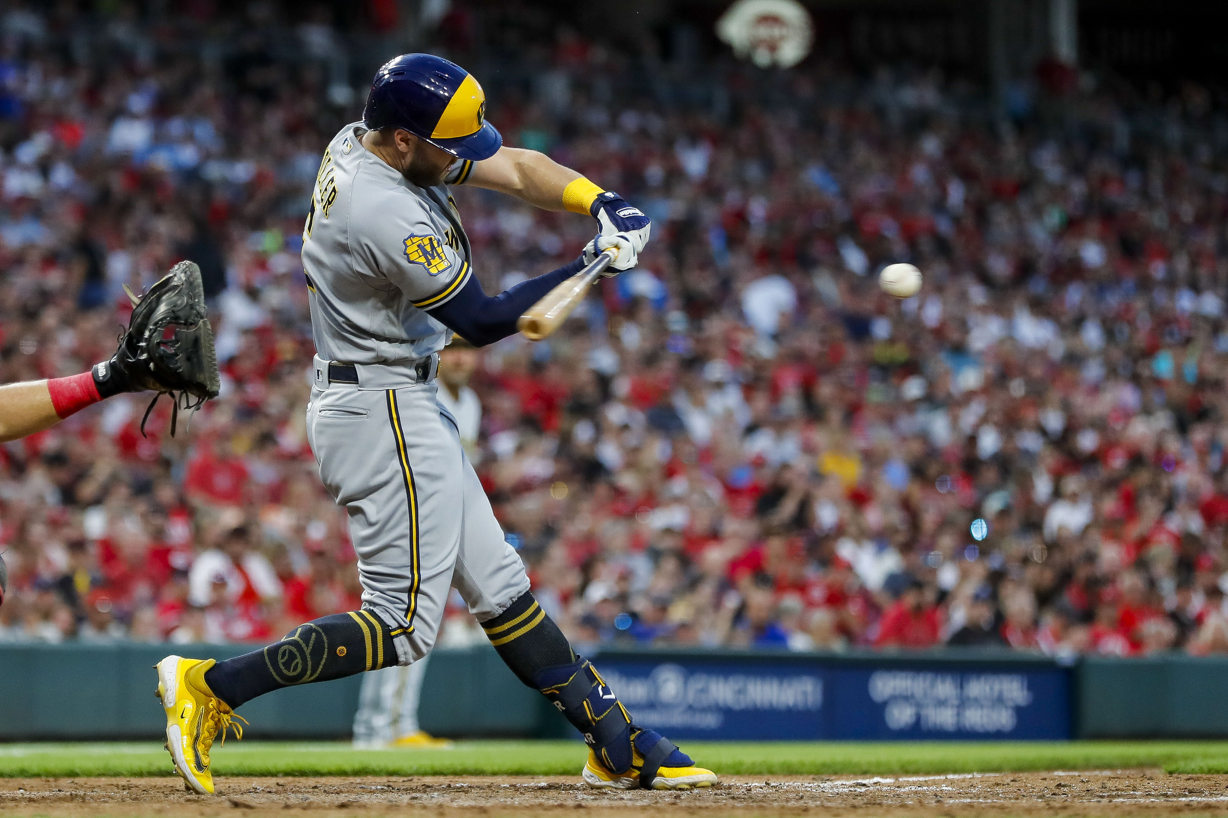 Corbin Burnes recovers from heat scare and strikes out 13 as Brewers edge  Reds 1-0 - The San Diego Union-Tribune