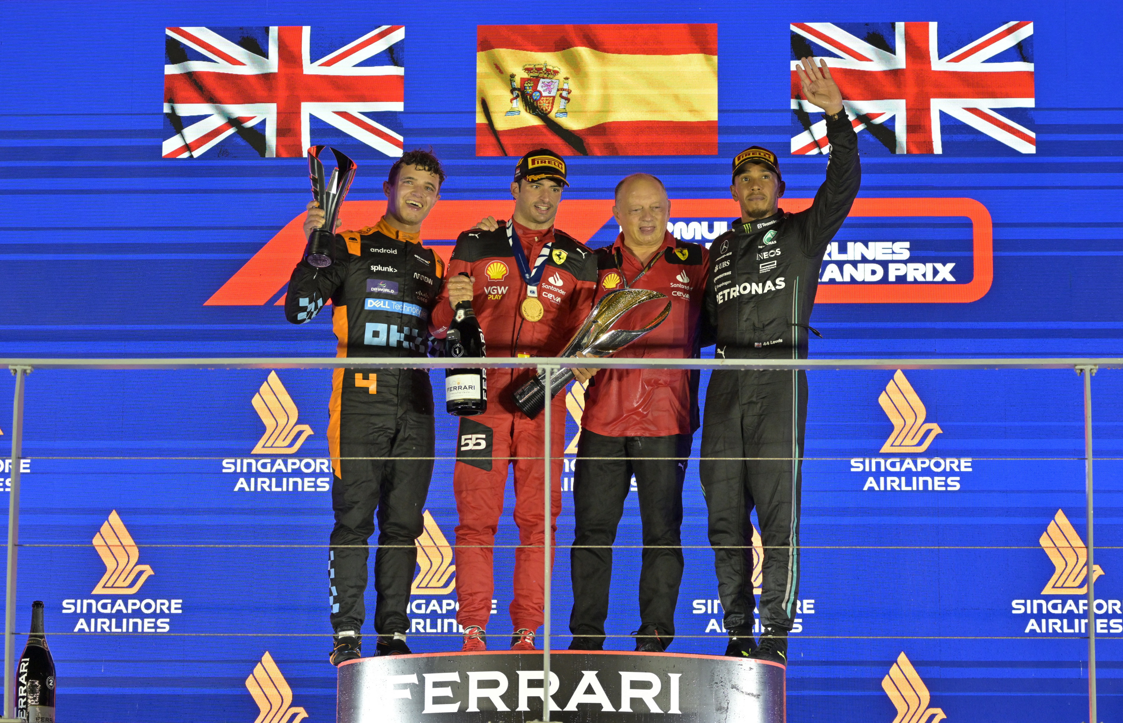 Carlos Sainz larga na frente no GP de Singapura - Notícias