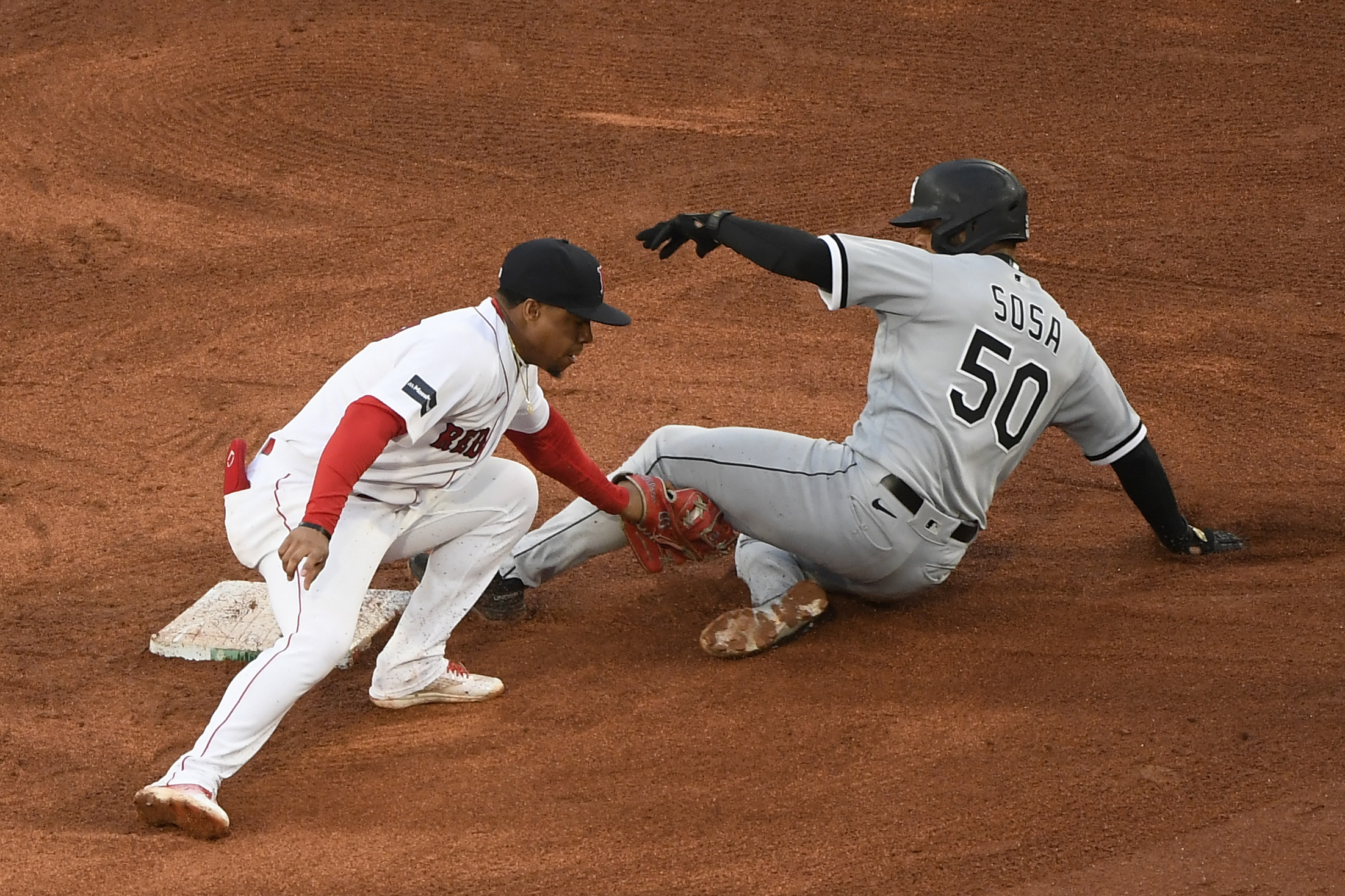 Rookie Enmanuel Valdez makes most of opportunity to show Red Sox