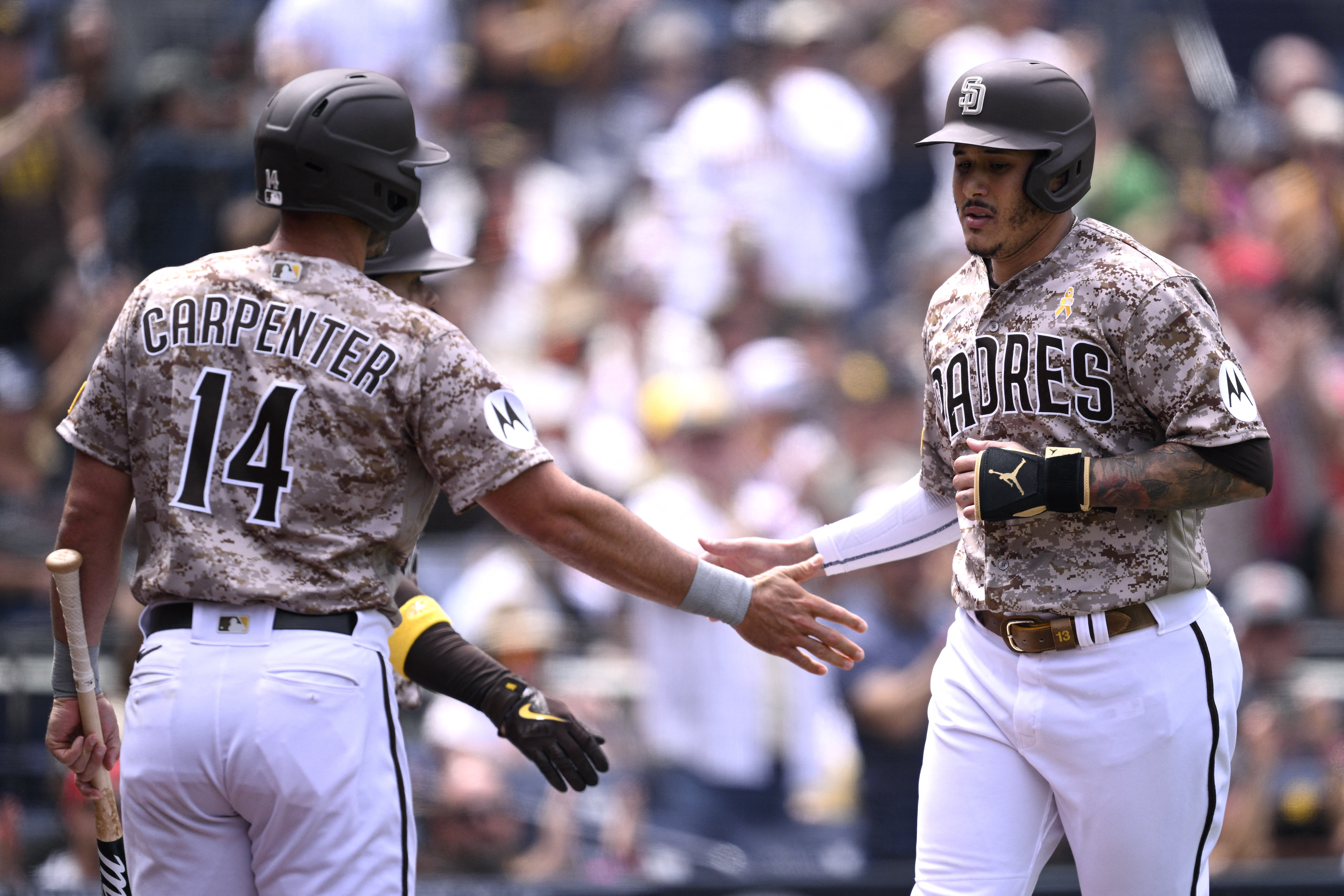 Juan Soto homers in 3rd straight game and the Padres beat the Giants a 3rd  straight time, 4-0