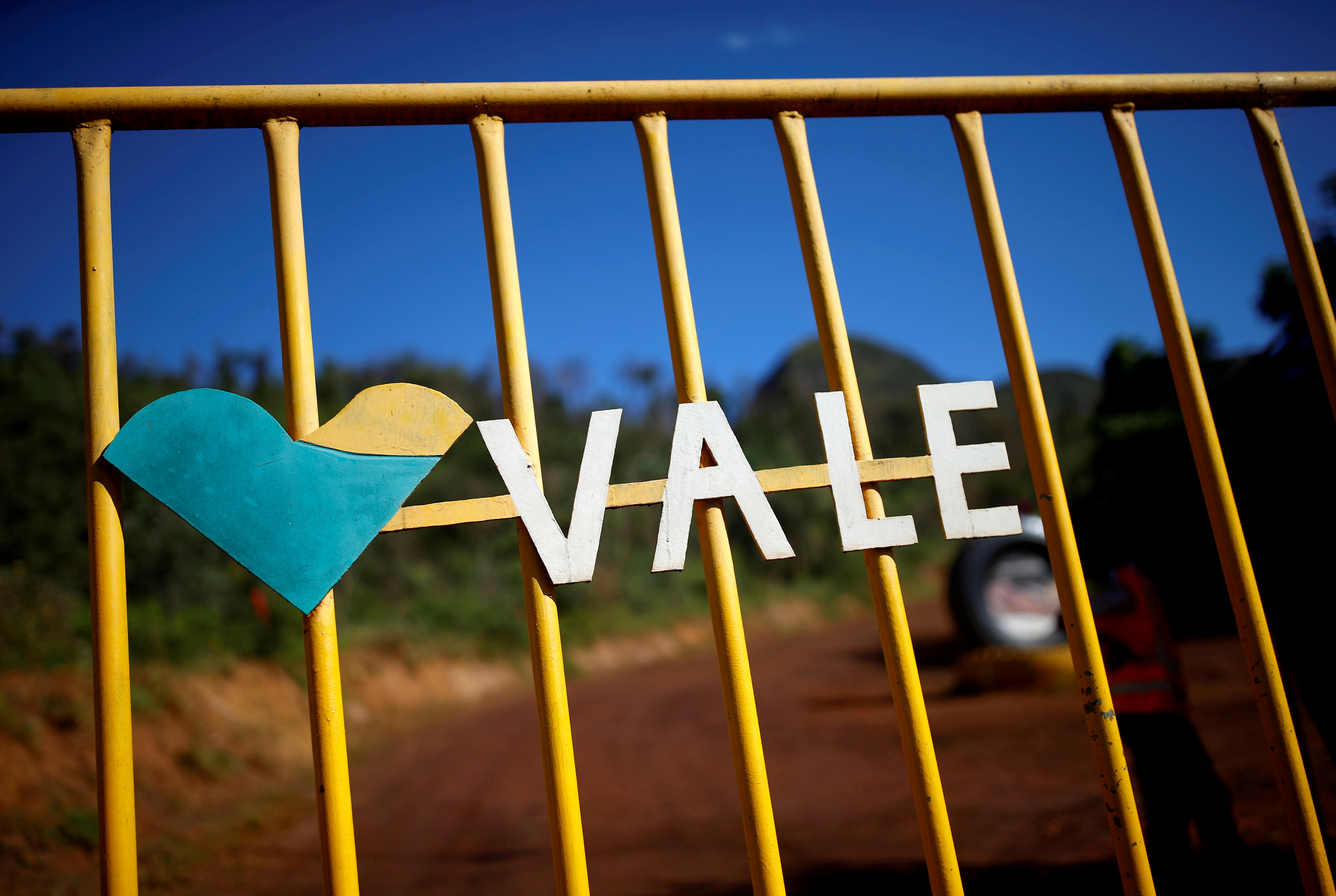 Brazil's Vale set to sell its 40% stake in Mineracao Rio do Norte