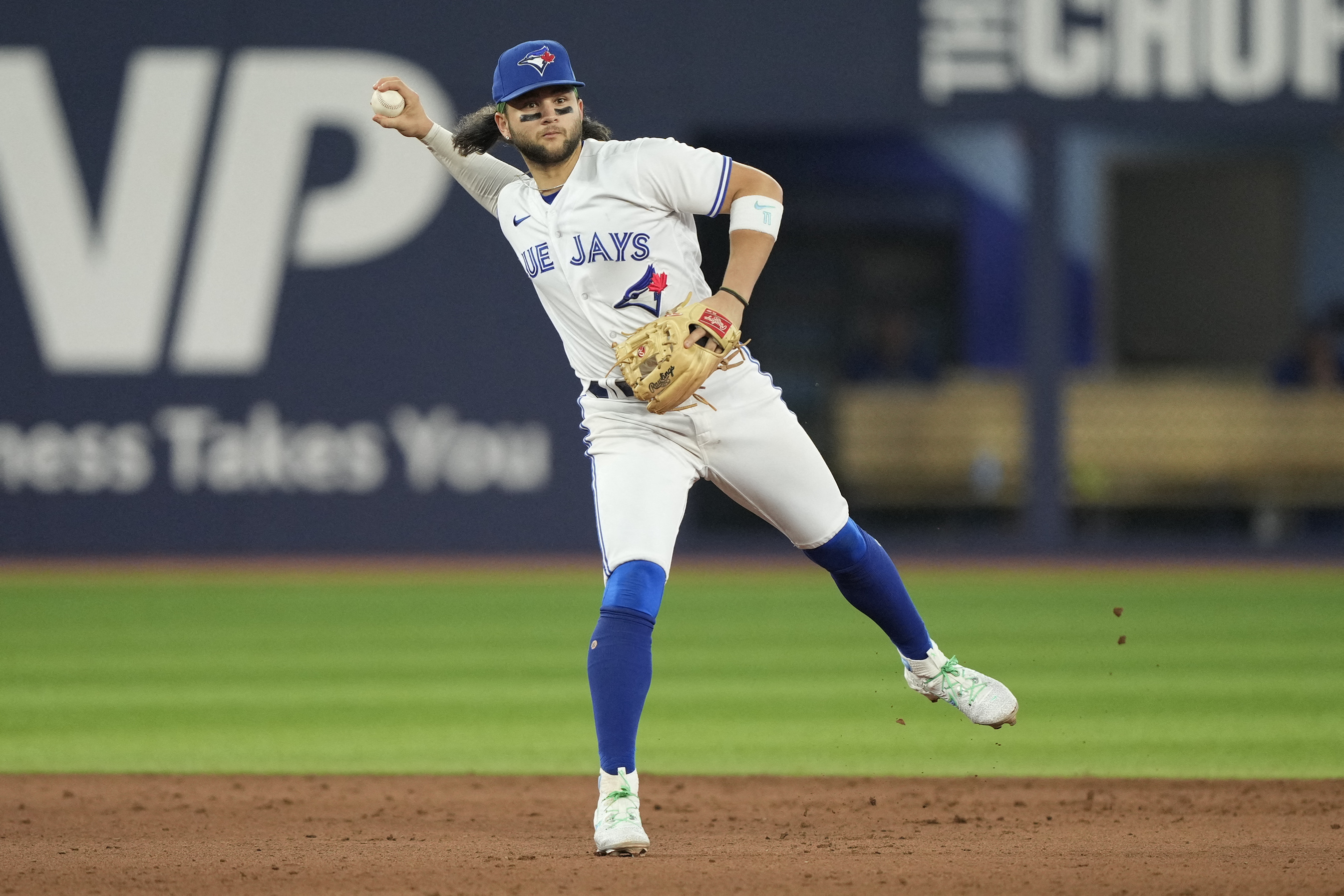 Blue Jays win third straight over Astros