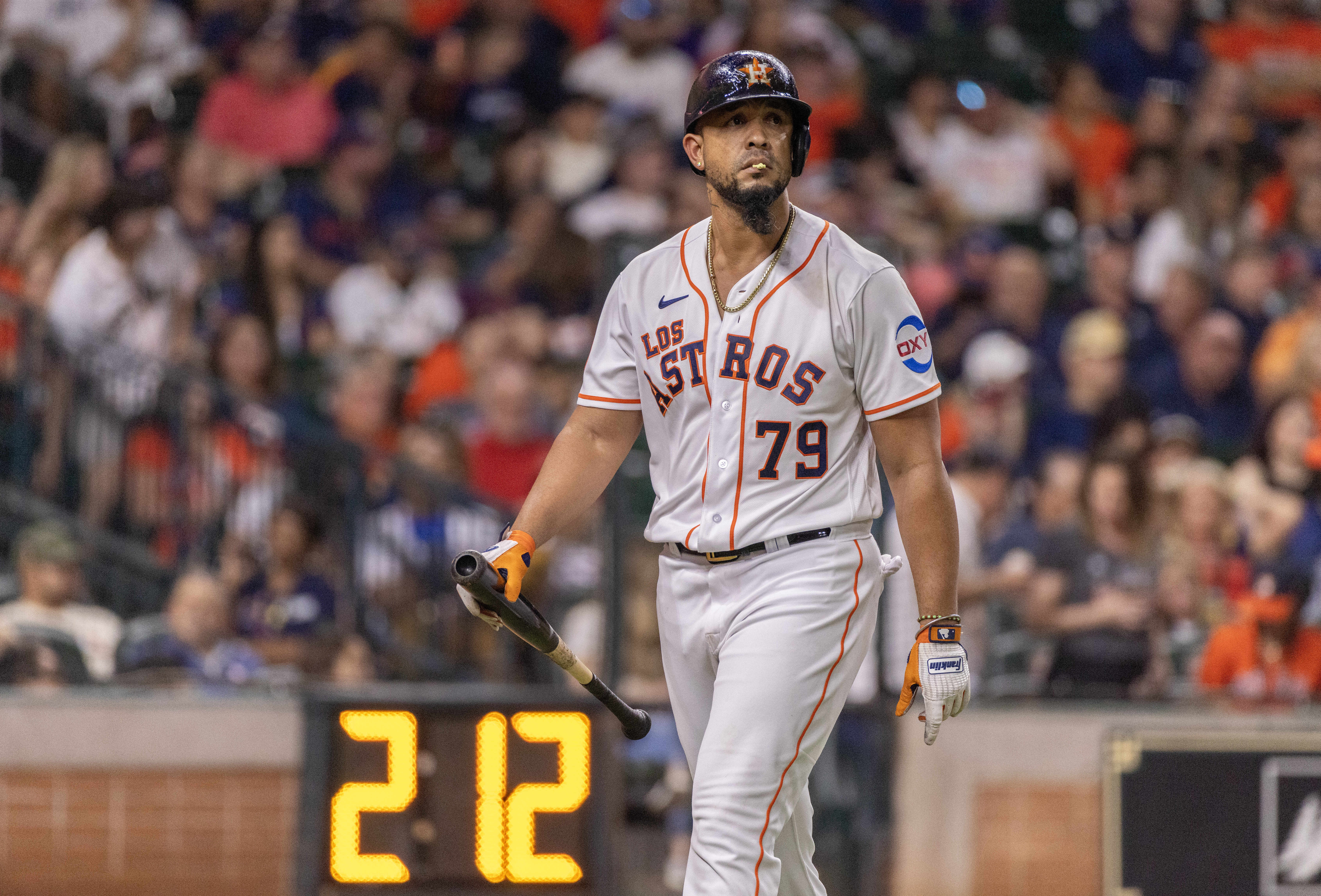 Hot Royals hand Astros another damaging setback