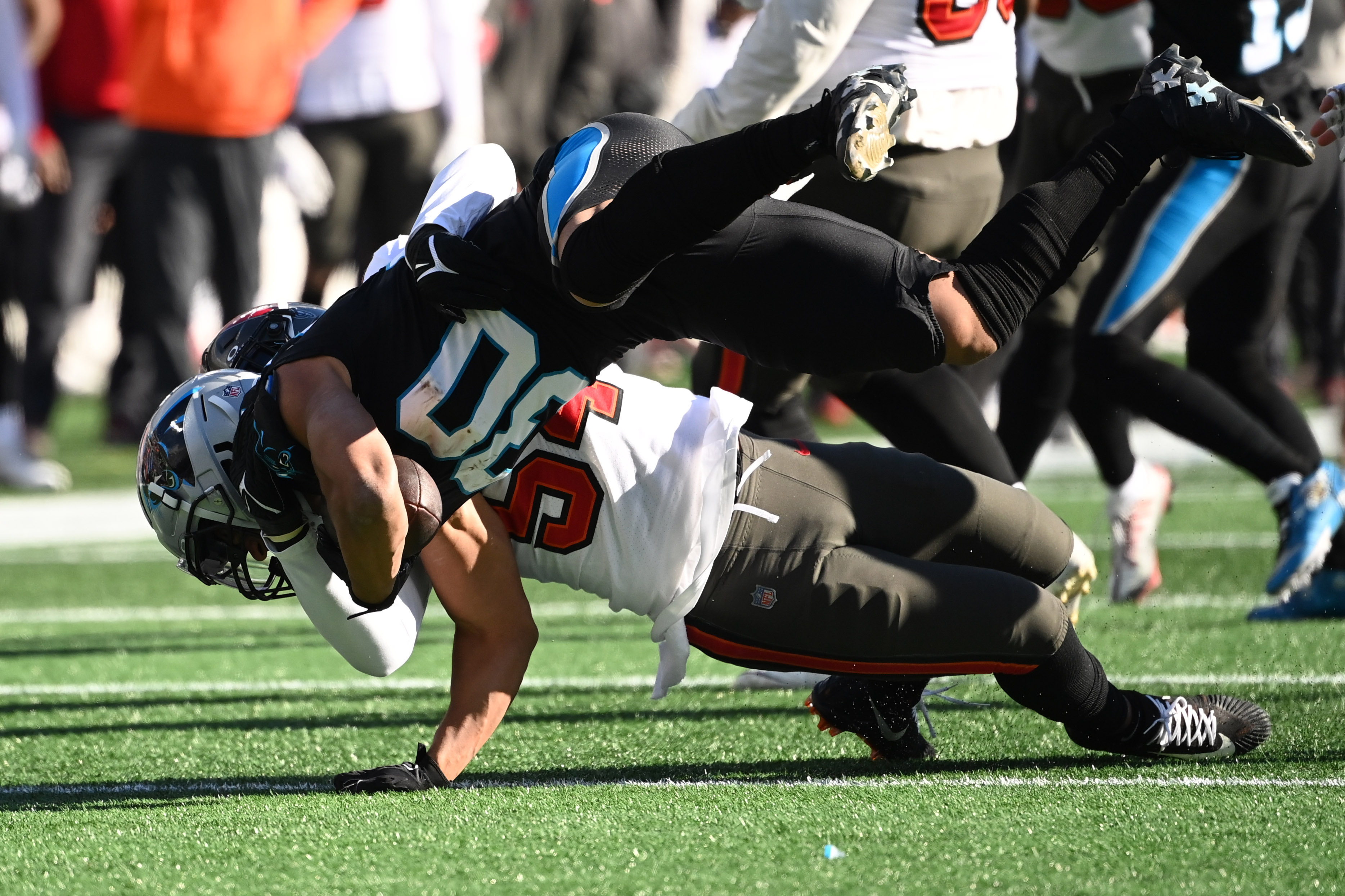 Buccaneers Clinch NFC South With Ugly Win At Panthers | Reuters