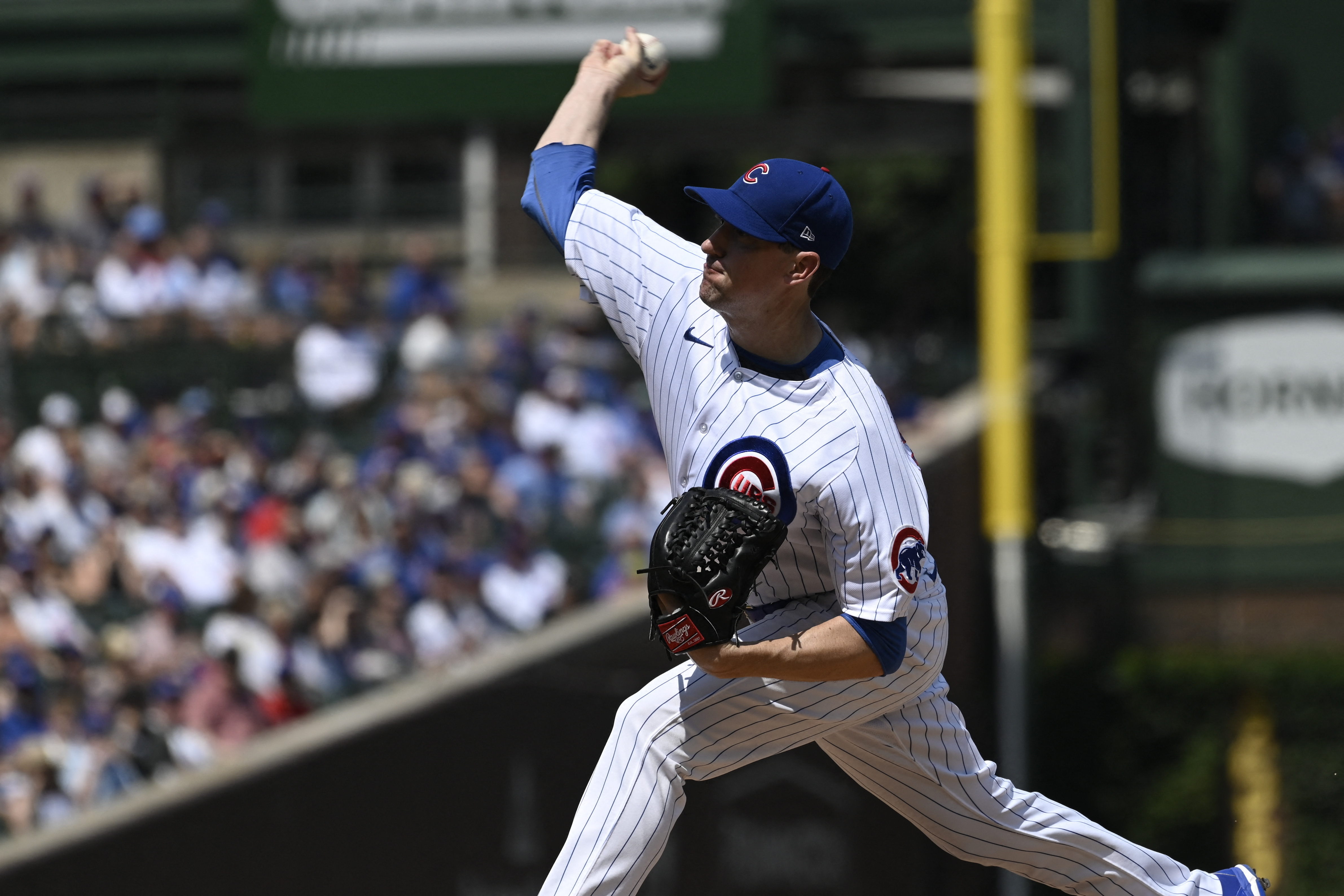 Medicinsk indad Dårlig faktor Kyle Hendricks, Cubs do enough to edge Royals | Reuters