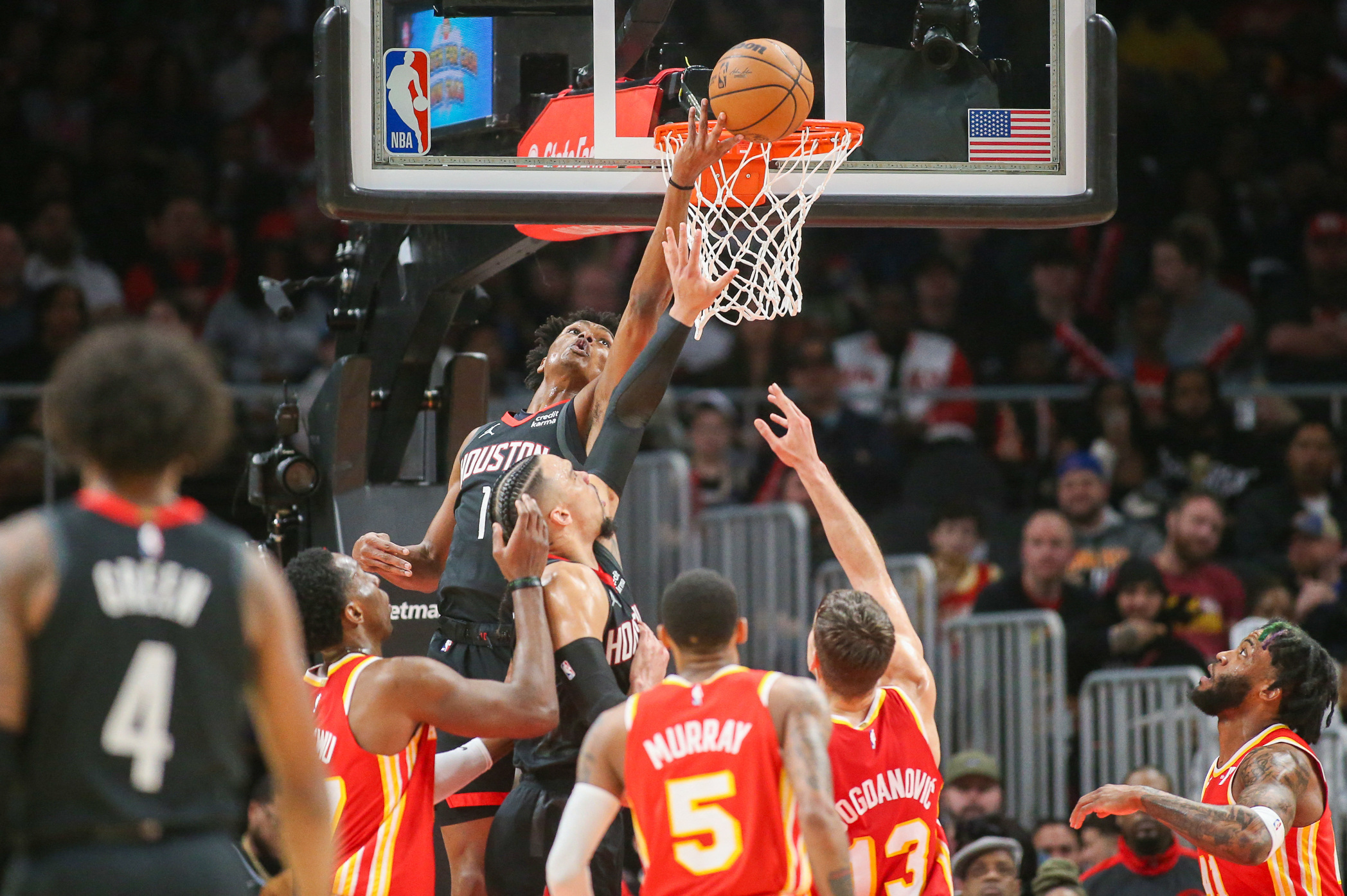 Dejounte Murray, Hawks too much for Rockets to handle | Reuters