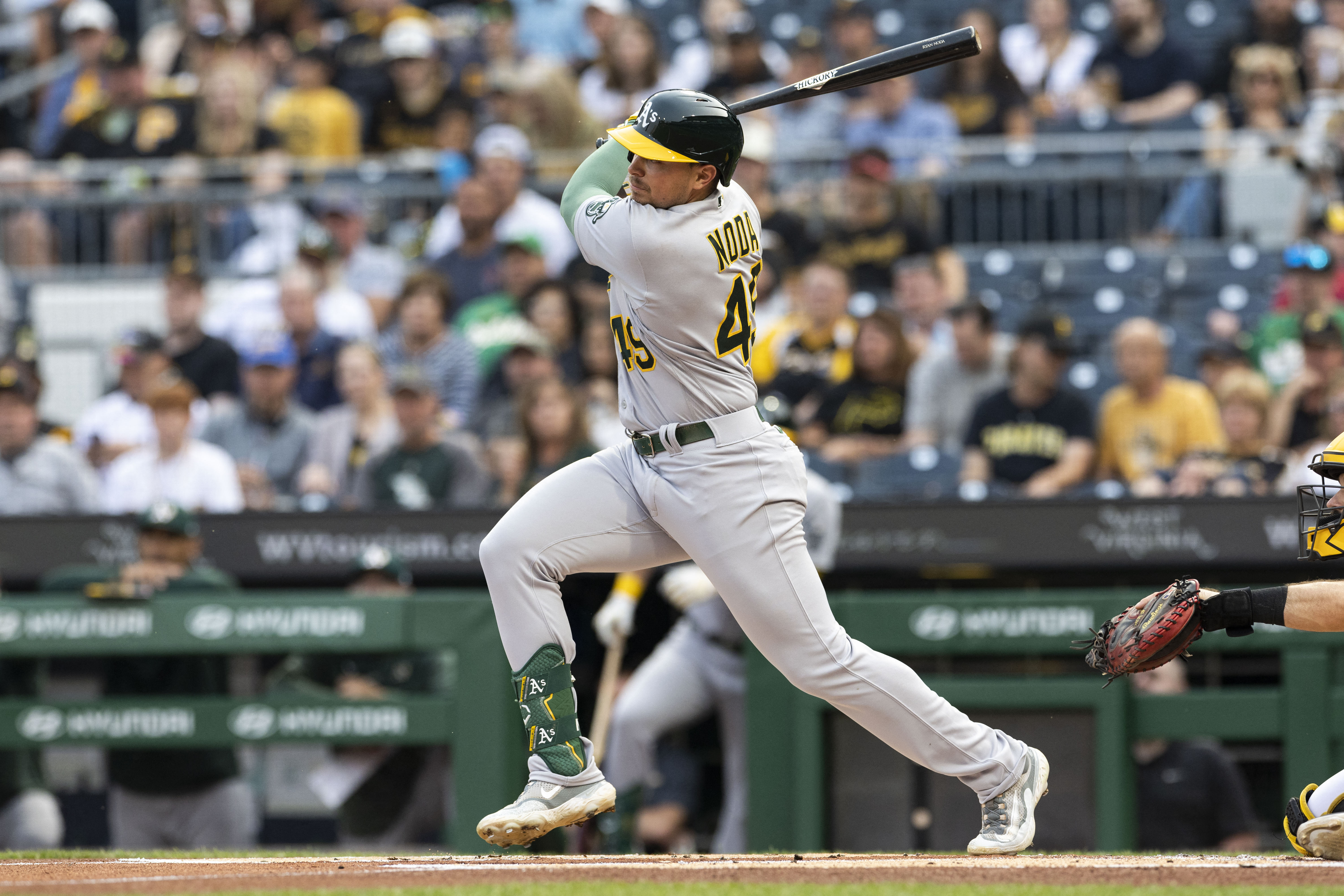 A's fall to Pirates, tie team record with 15th straight road loss