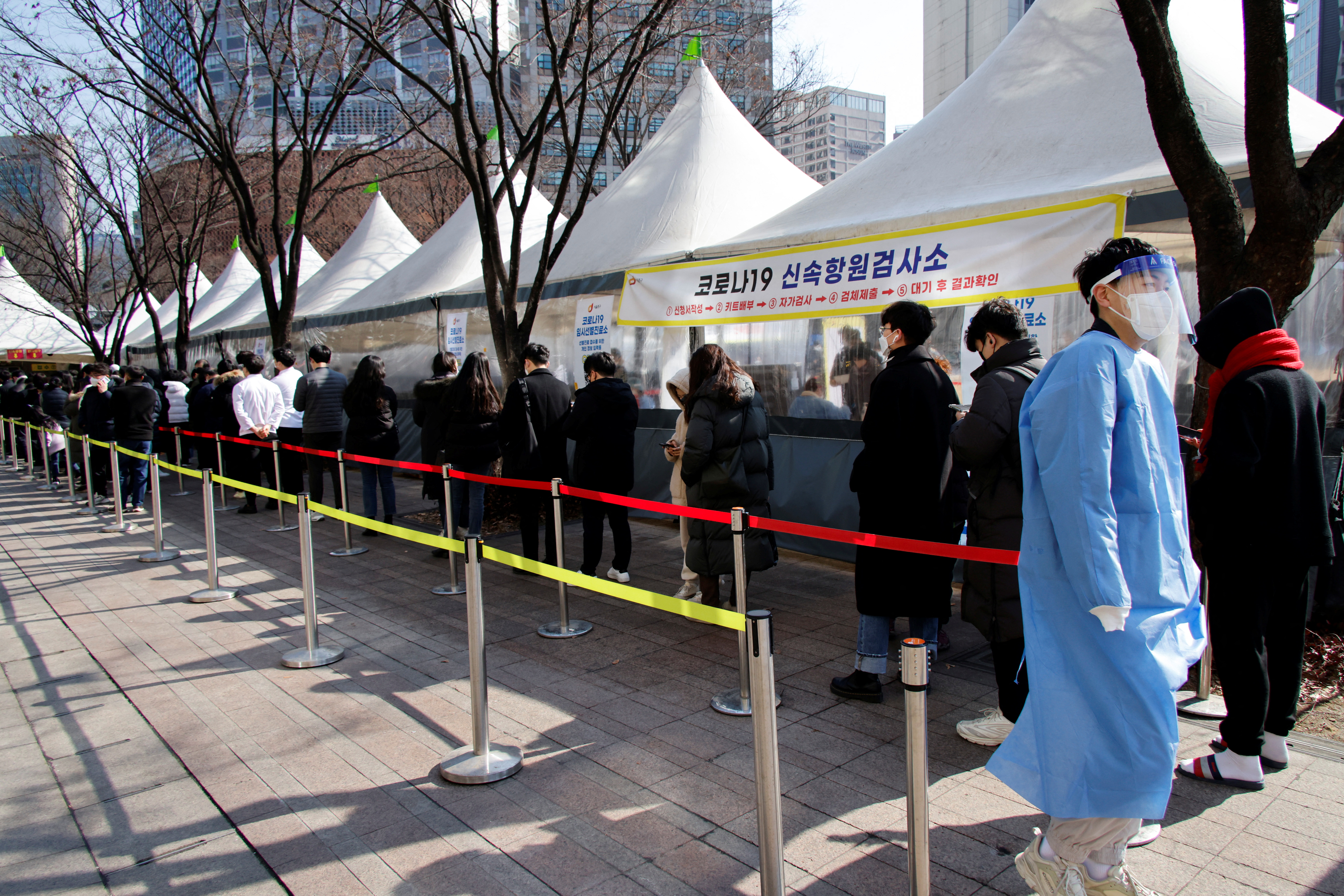 Baseball back in S. Korea as nation emerges from coronavirus