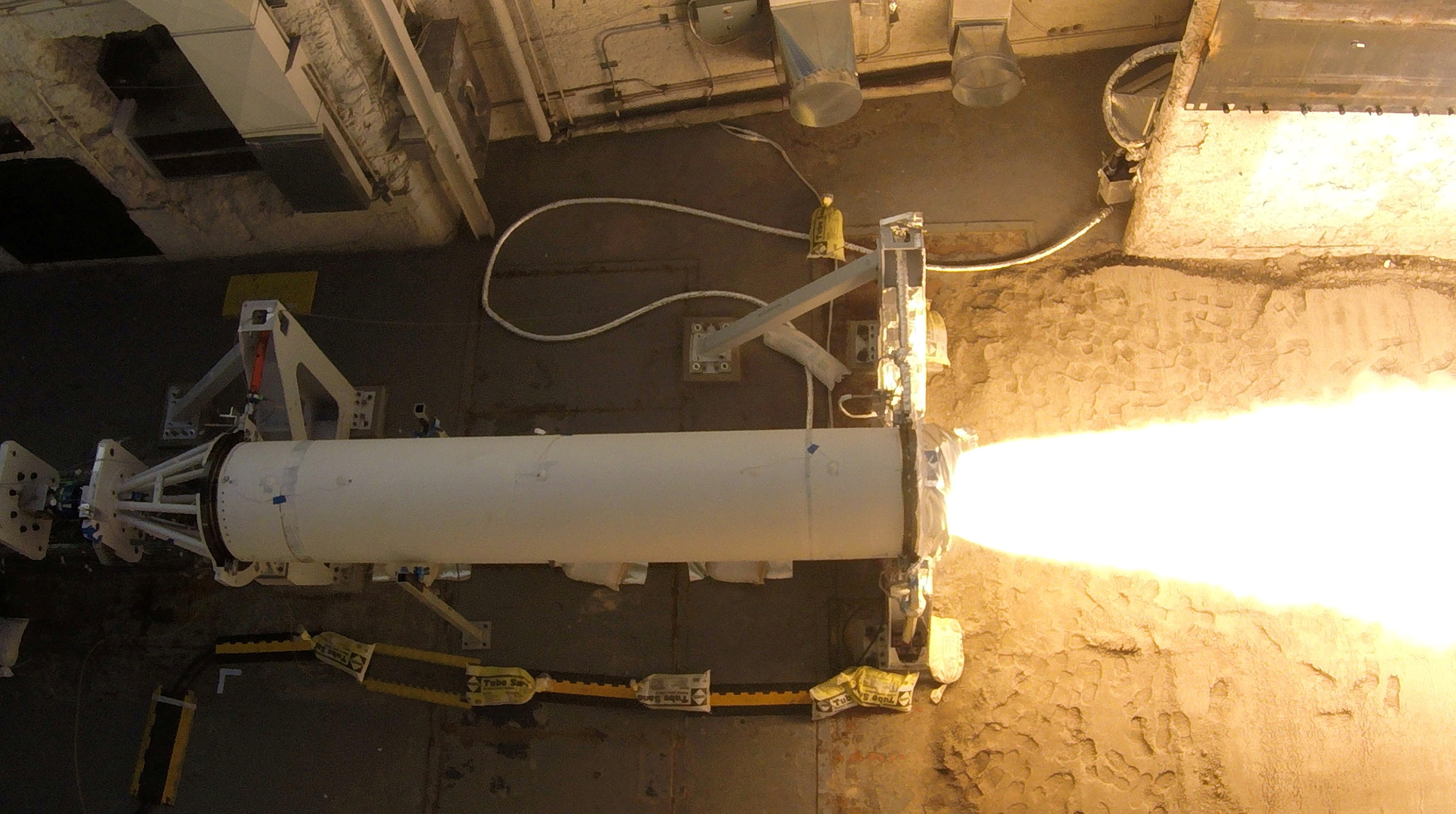 The US Navy, in collaboration with the US Army, conducts a static fire test of the first stage of the newly developed 34.5