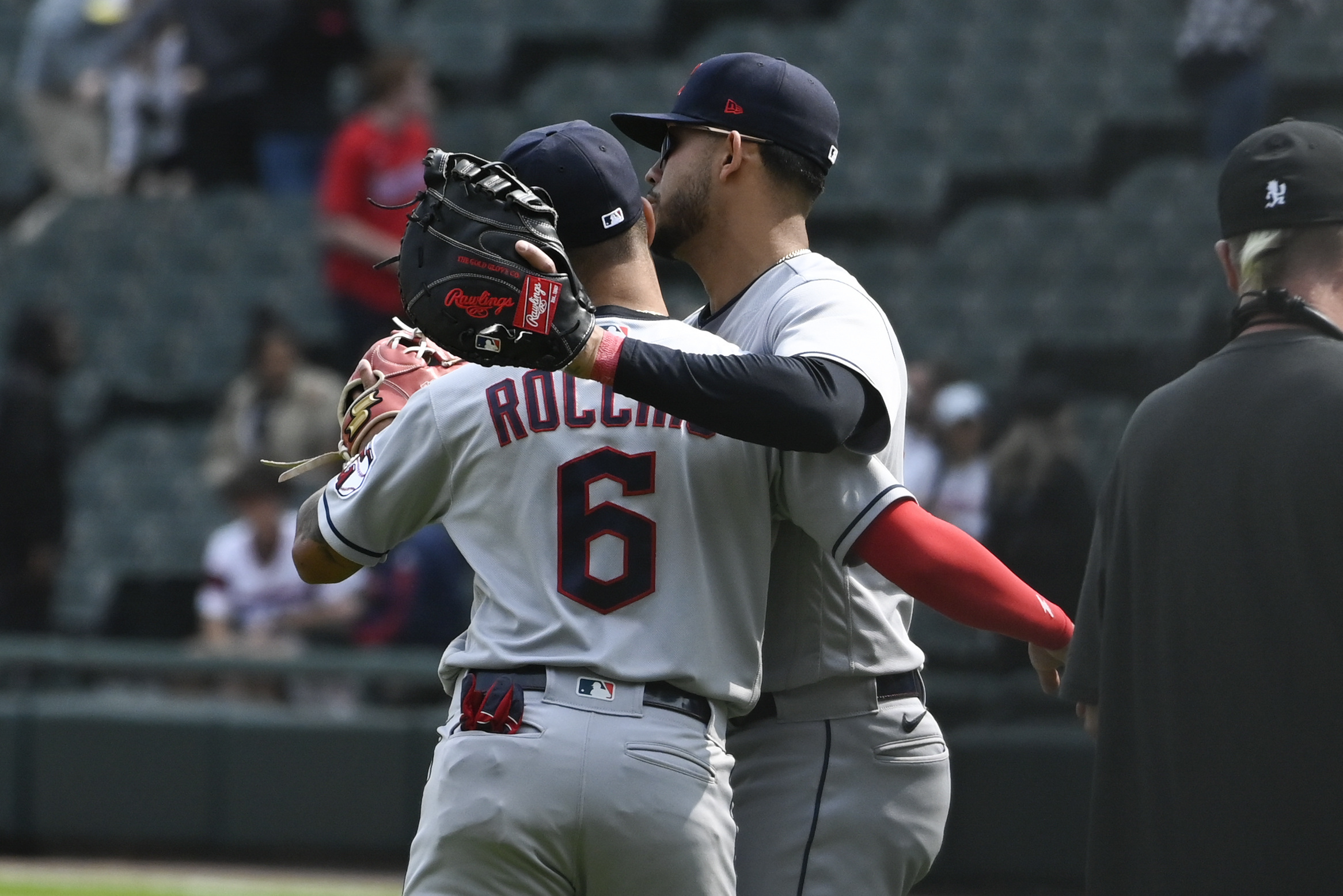 Guardians sweep White Sox, push Chicago to brink of elimination