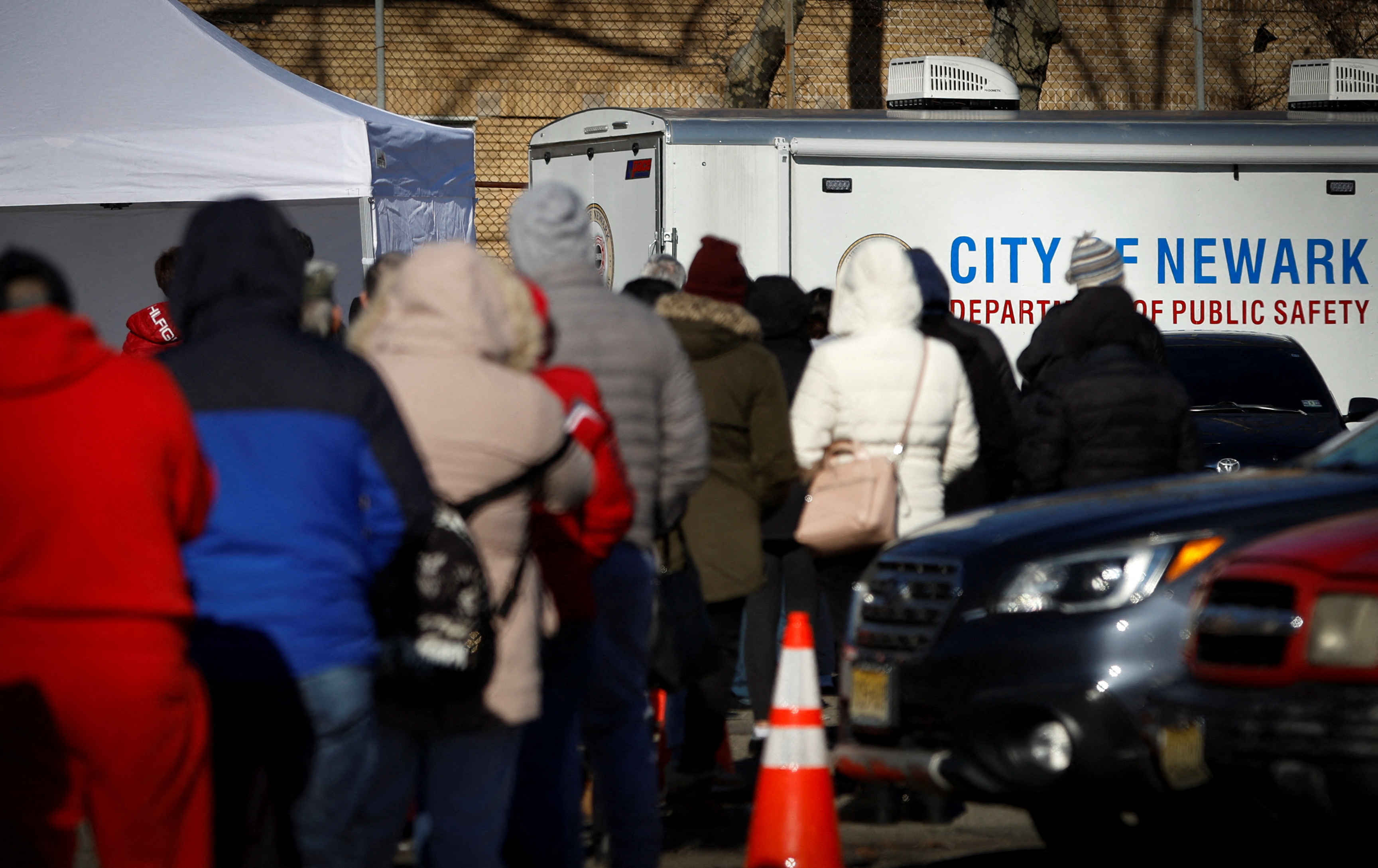 US CDC avoids mandating antigen test to end fiveday COVID19 isolation