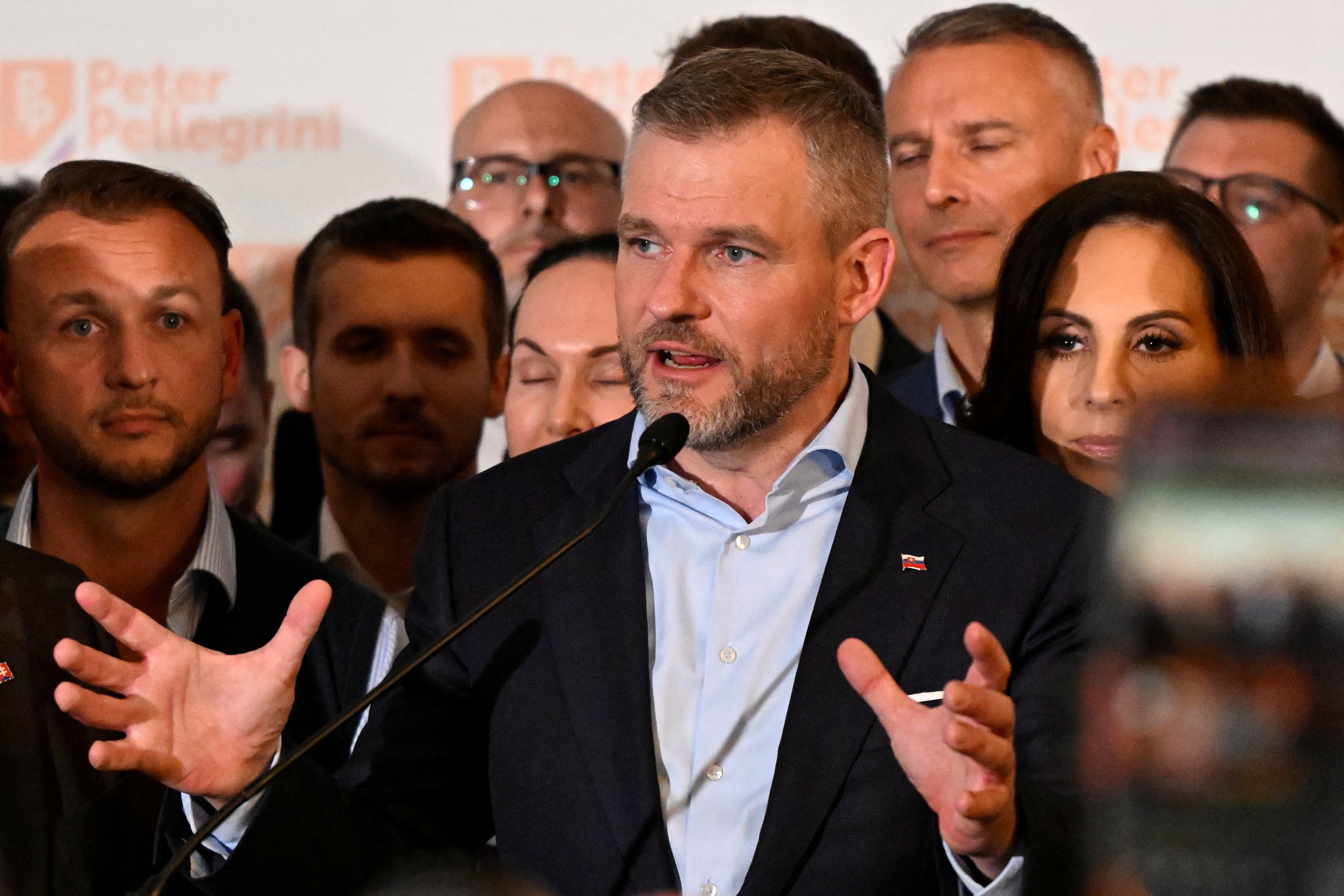 Slovakia holds presidential election run-off