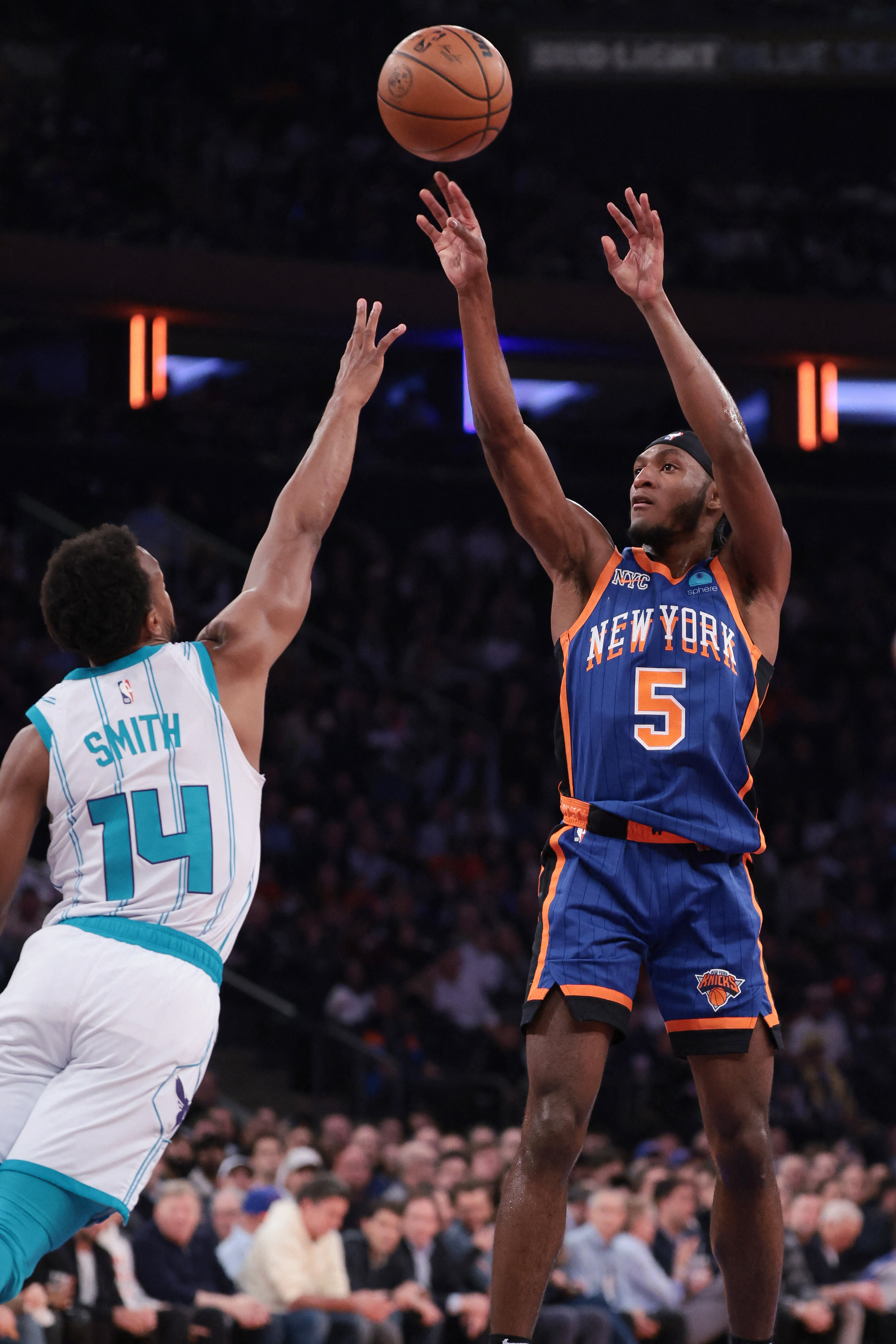 Knicks take down Hornets, claim berth in knockout round of NBA In-Season  Tournament - Newsday