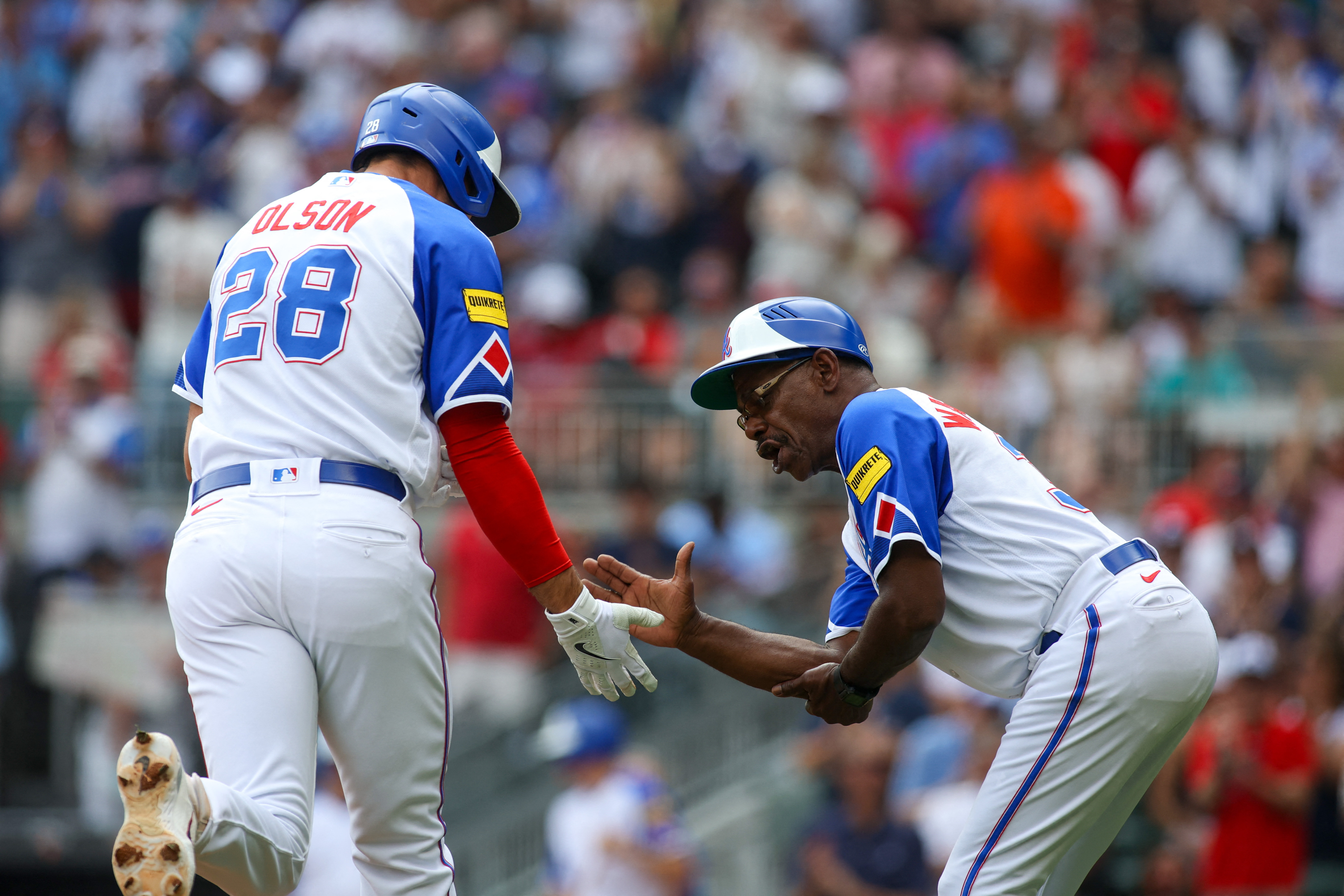 Braves News: Orlando Arcia nears return, Ozzie Albies stays hot