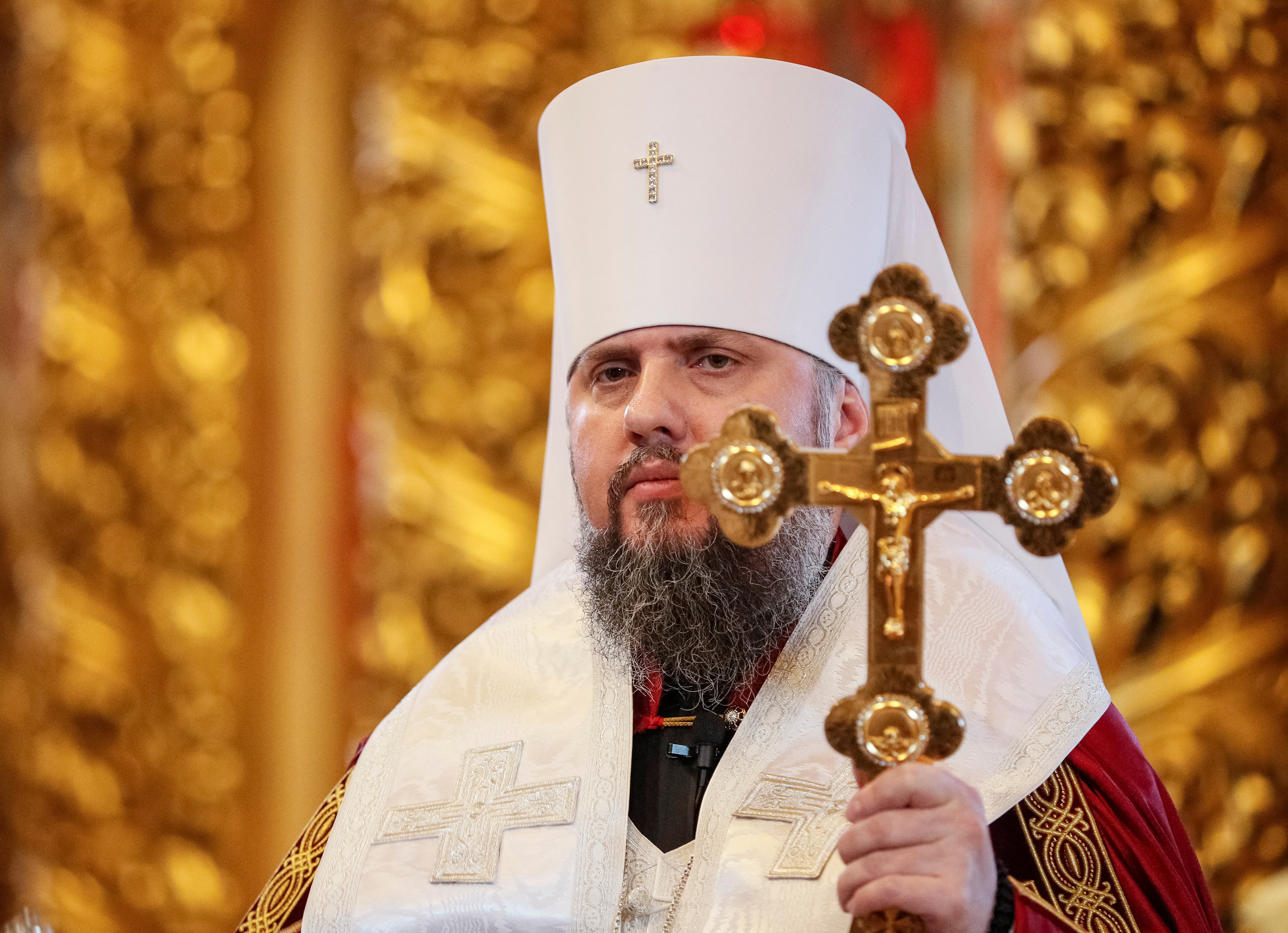 Head of Ukraine’s Orthodox Church Asks Clergy, Faithful Not to Attend Snight Easter Services