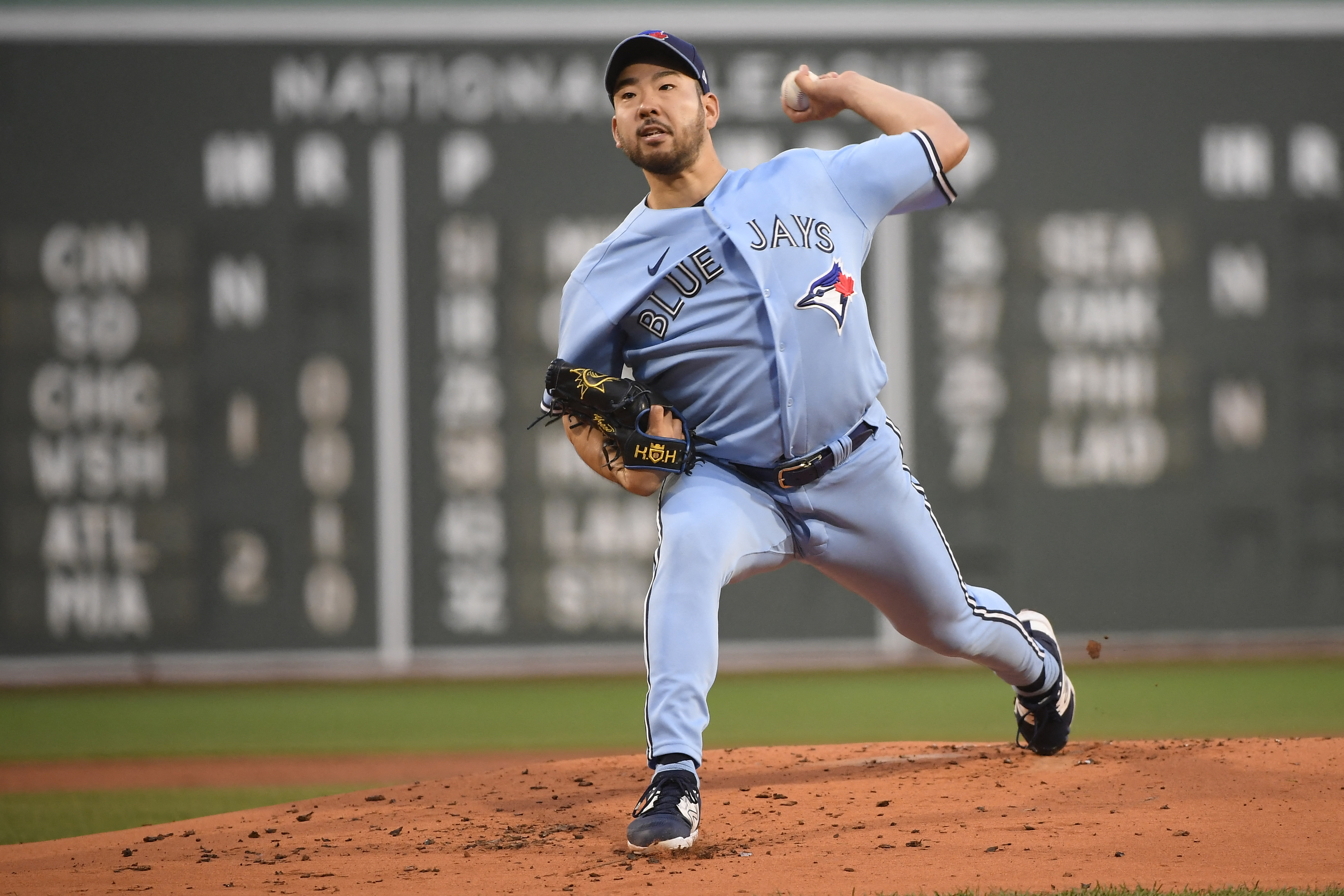 Connor Wong homers twice to lift Red Sox to 7-6 victory over Blue Jays