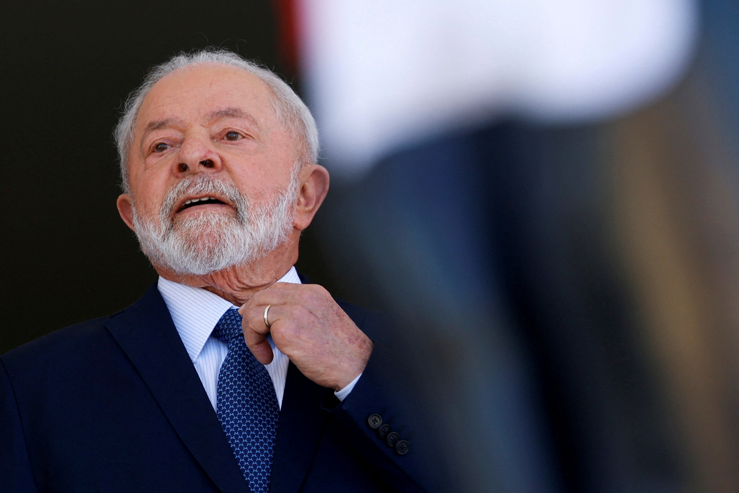 Lula Urges Meeting of EU-Mercosur Leaders Over Trade Deal Fate - Bloomberg