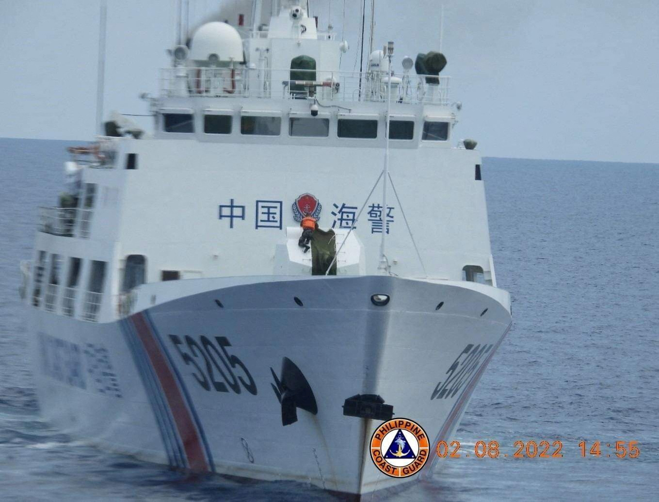 Chinese coast guard ship in Second Thomas Shoal